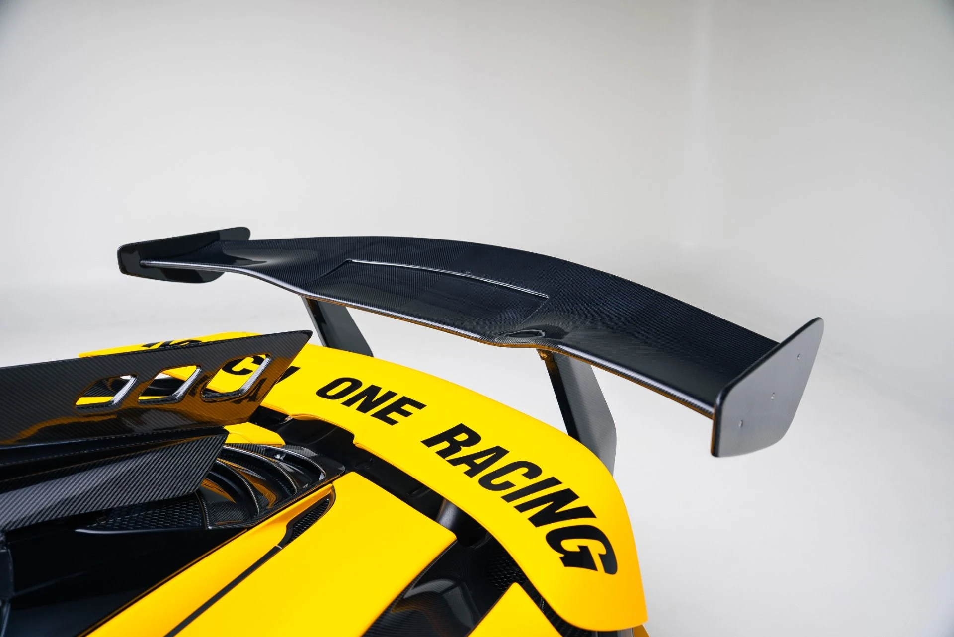 mph028_813546349_Used_2018_Mc_Laren_720_S_Performance_1764709417_70139ff884