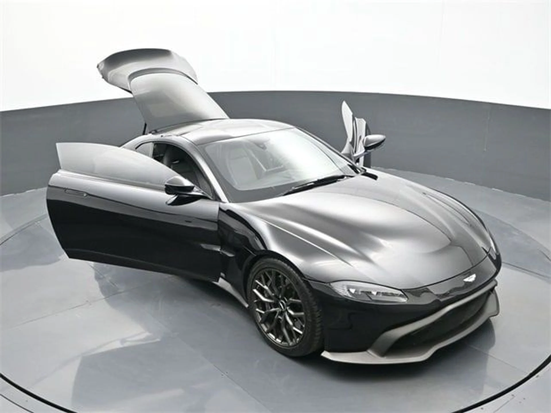 mph028_835760020_00db0e0c2be772264ac596812dd2b189x_c87a71acc1