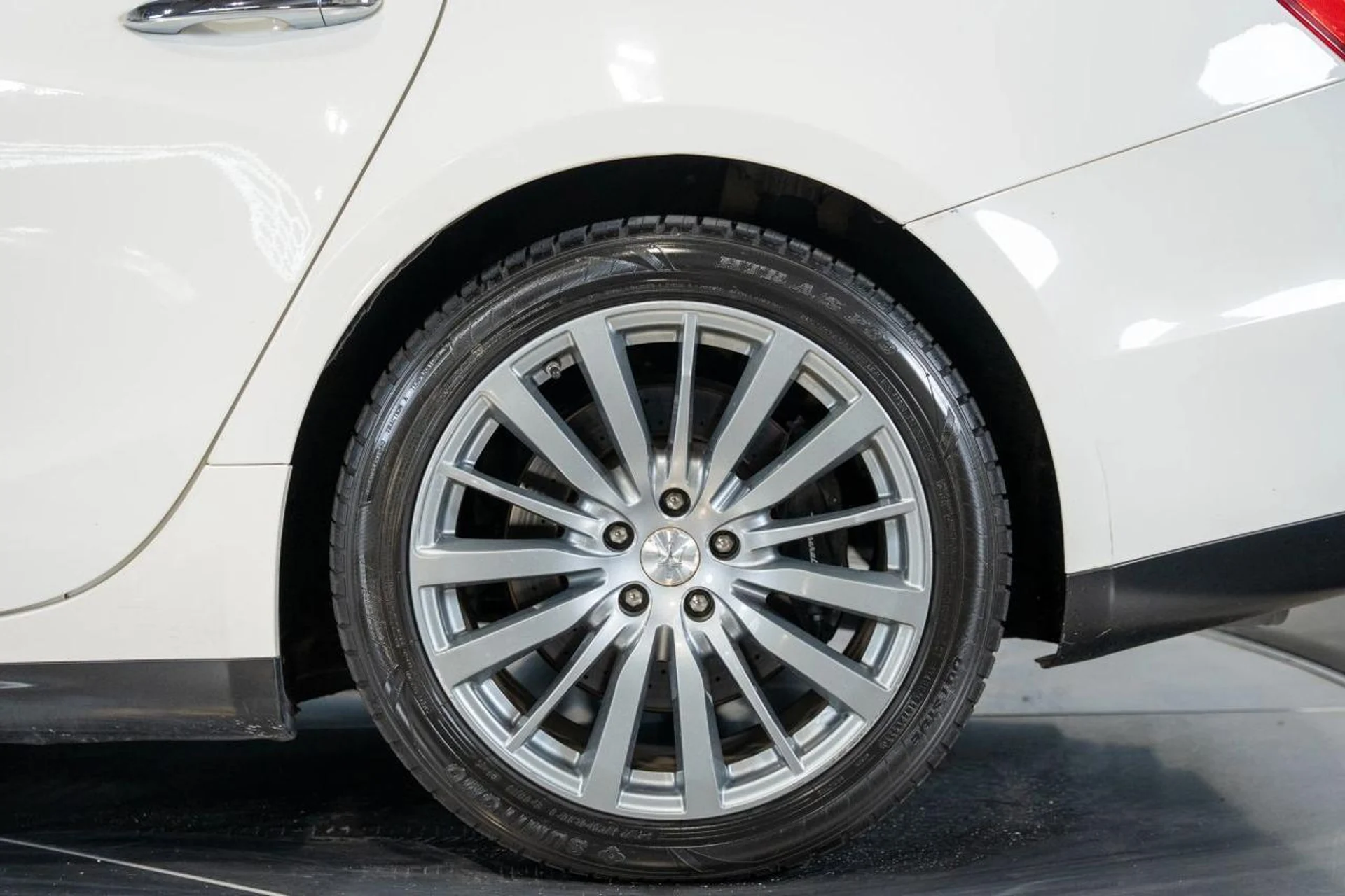 mph028_84238575_7f1150b73250c0f897e1792f11e3c590_fcd927b6d2