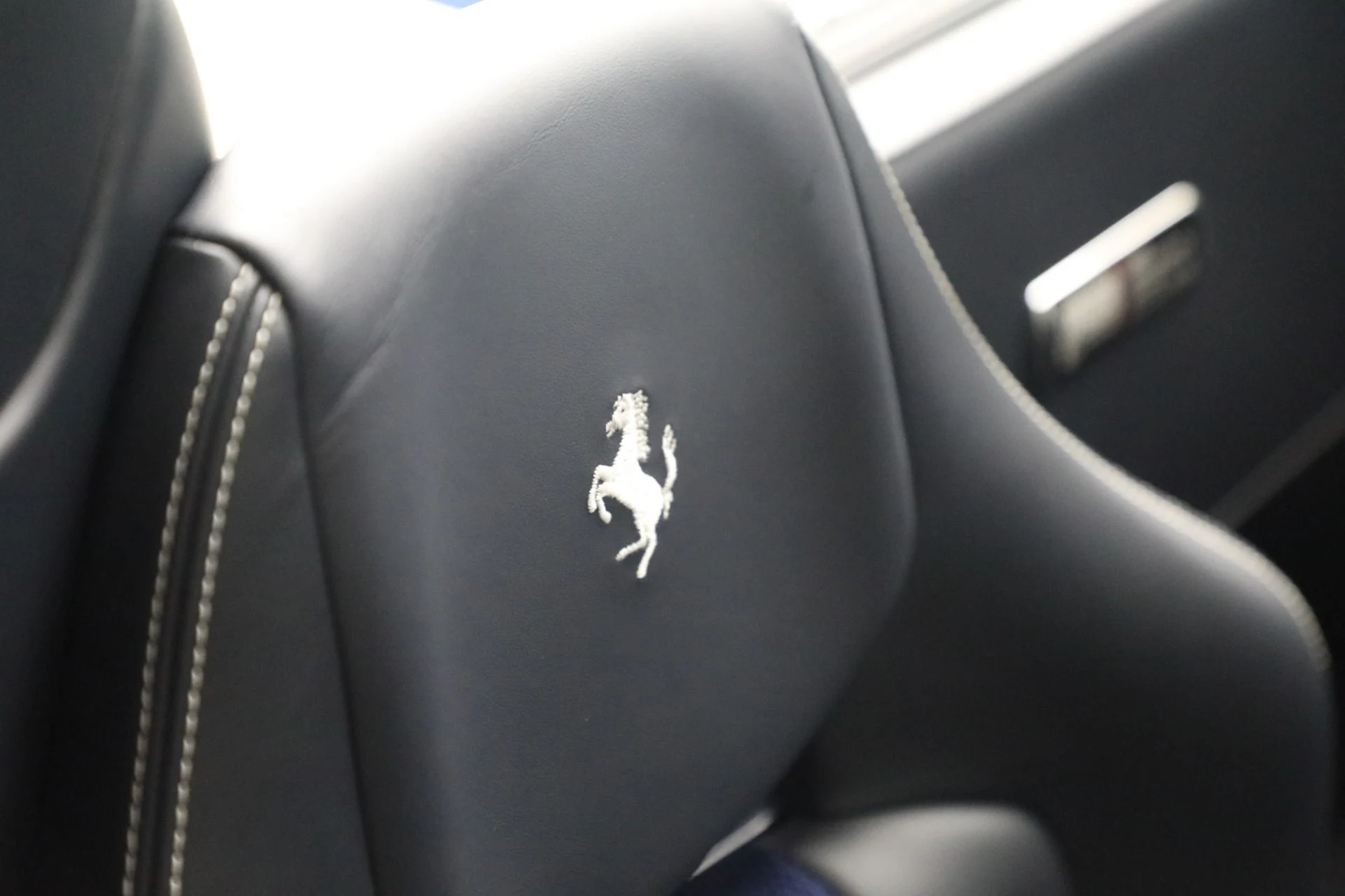 mph028_84372148_Used_2015_Ferrari_458_Speciale_1738699258_c93be9431a