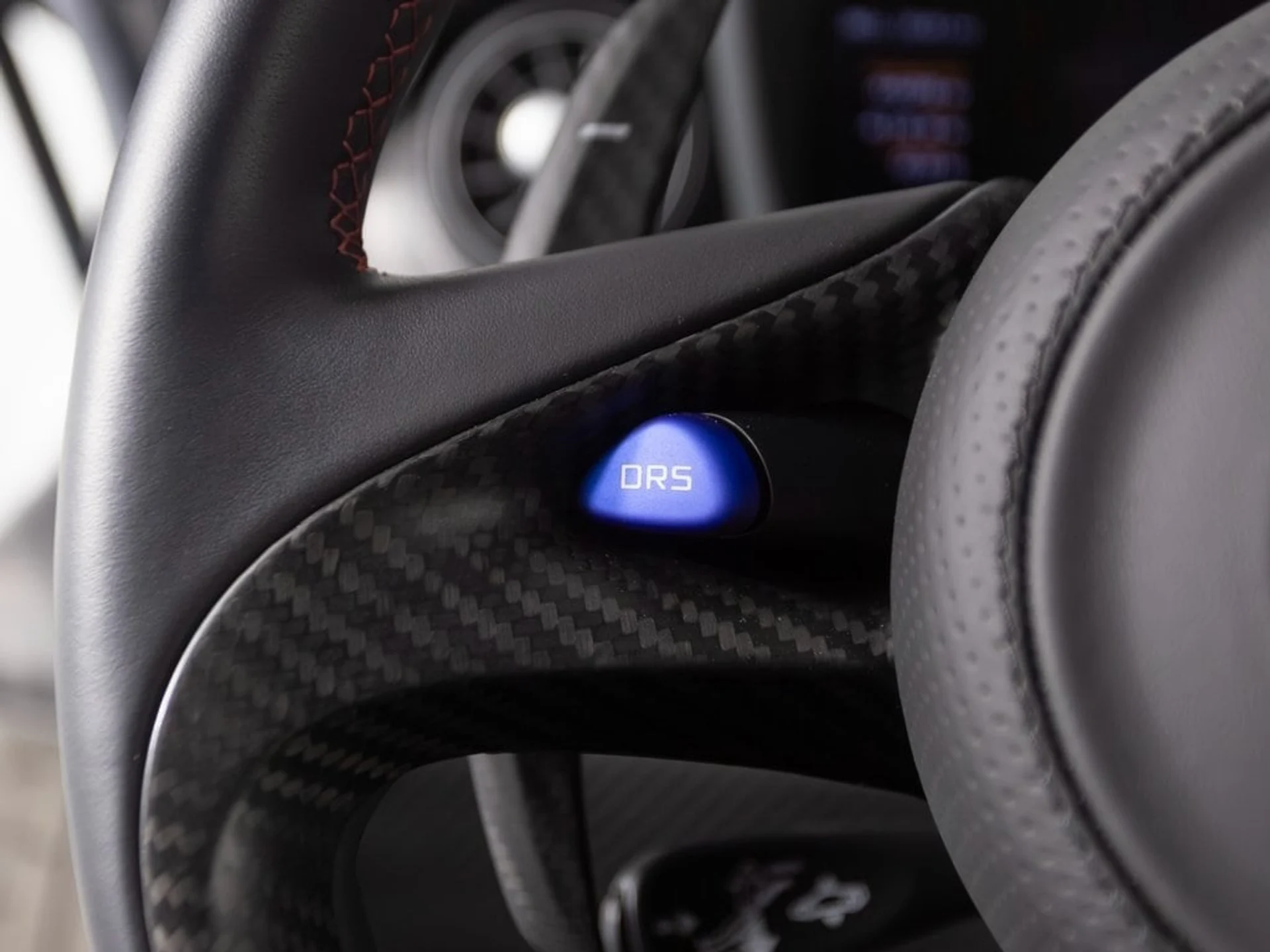 mph028_848656847_7e3b0d46f4a0d50eeab2ea4c278be9c9x_2c4c0d643c