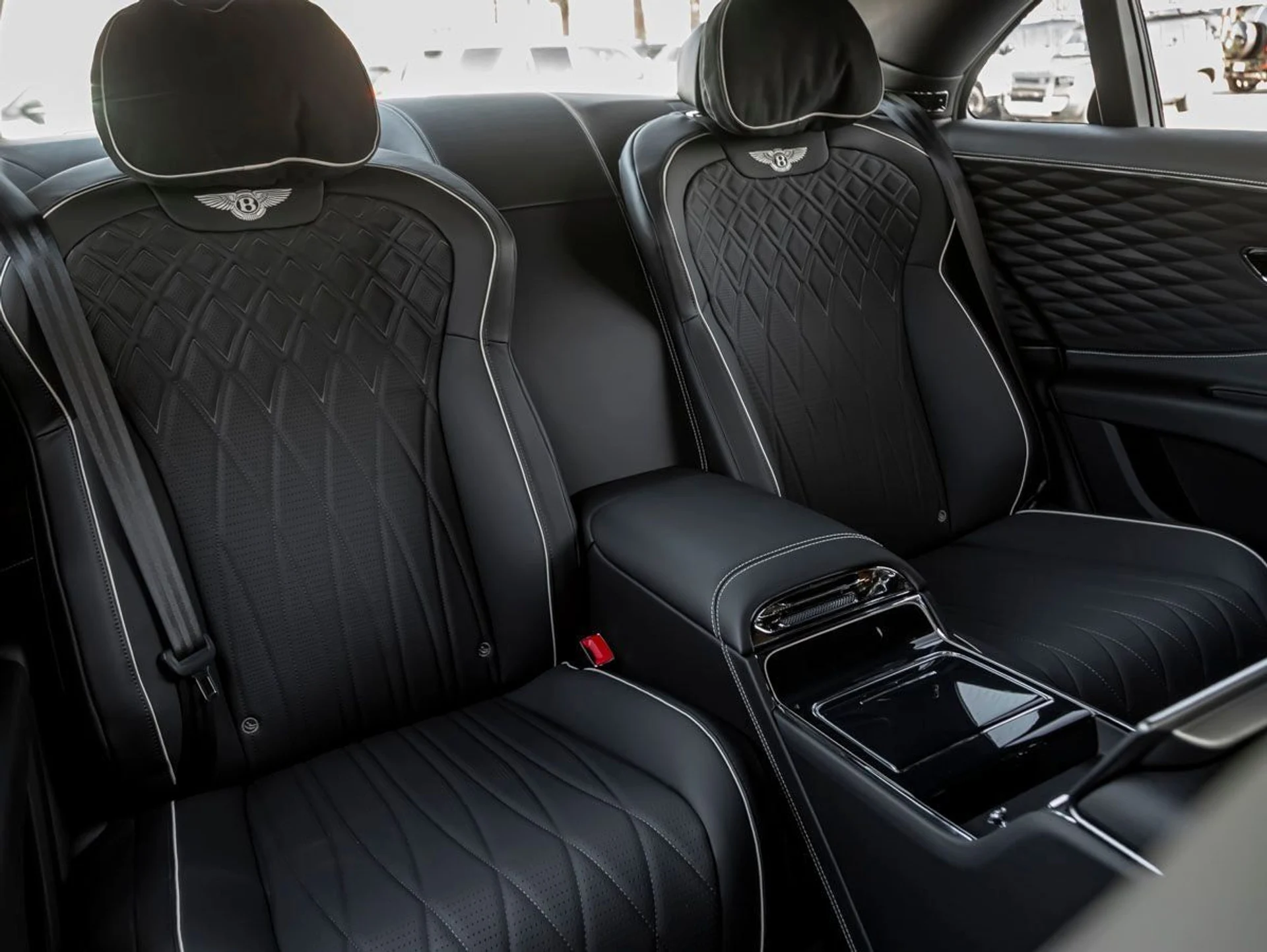 mph028_850096846_29_1c046ab94c