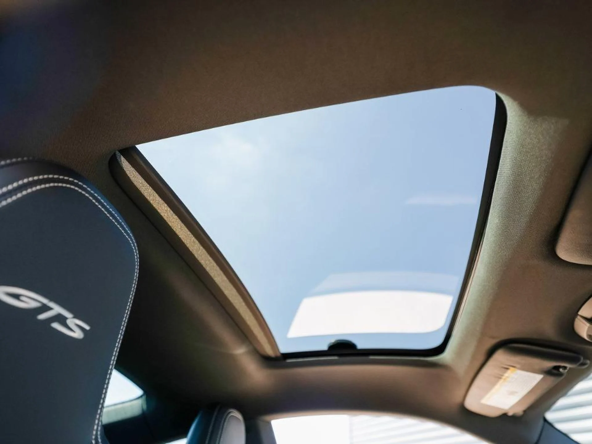 mph028_867898665_Tc_RJI_a_Ty_O_Tpx_HV_aj_VWJS_Vut_A_568b9a4674