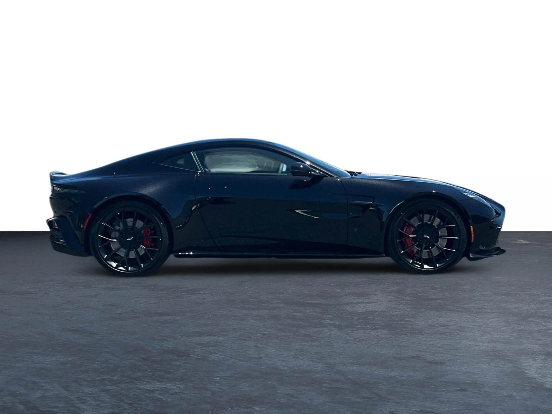 mph028_869399008_New_2026_Aston_Martin_Vantage_S_1785318303_f1ee438c2e