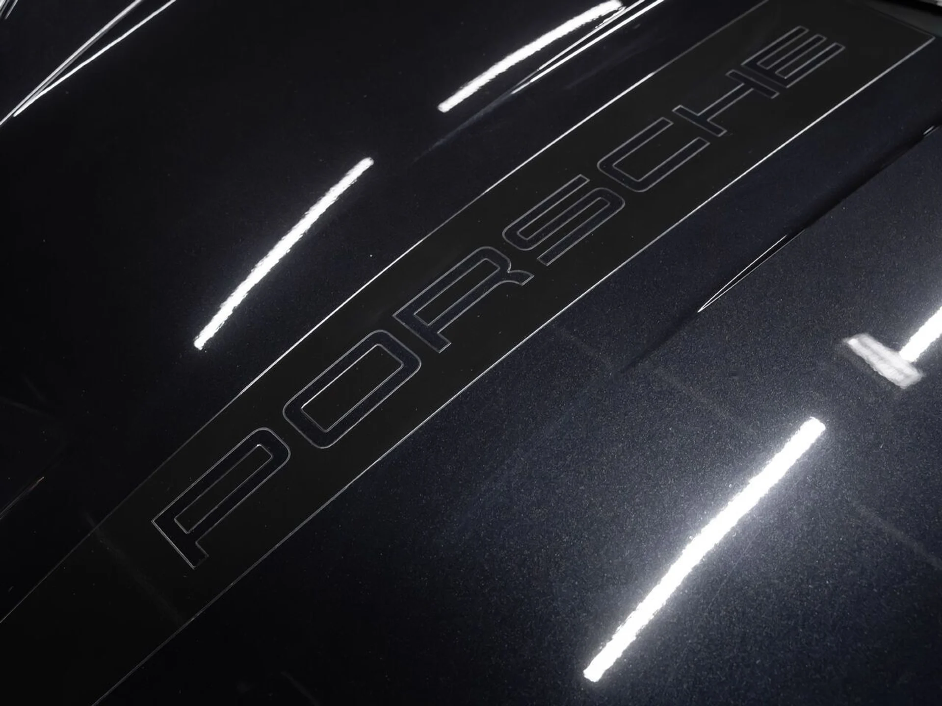 mph028_870445748_porsche_911_2022_ab2cb24ed1