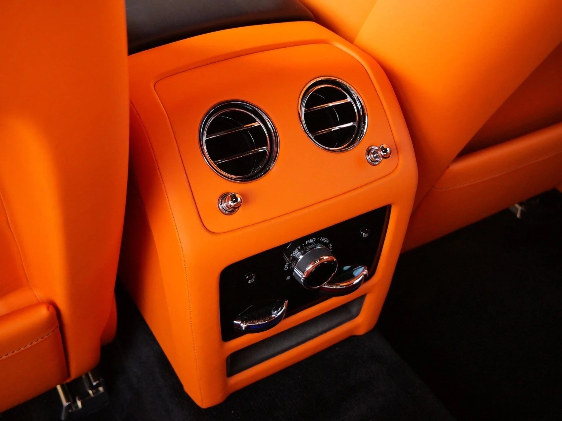 mph028_873680922_eadbba14c0d9733d673d5b3fd71dc06bx_077fcfd3c3