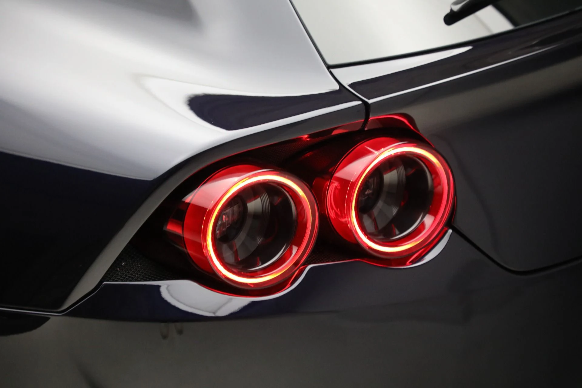 mph028_876784489_Used_2020_Ferrari_GTC_4_Lusso_1764032069_af9cd071d6