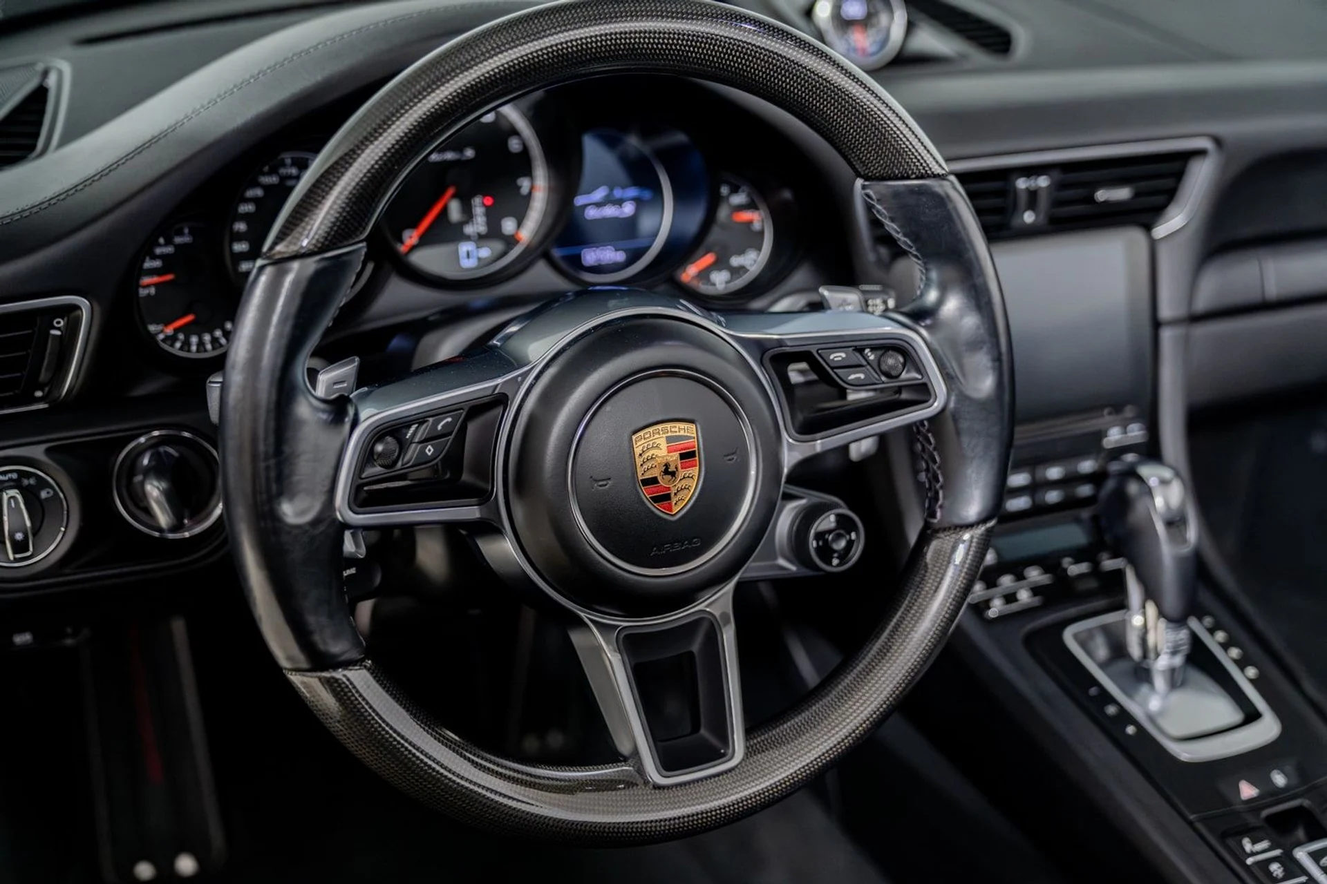 mph028_879605609_7f0ef5684a9a4ac292ae0ab901059d7e_4ee27b1234