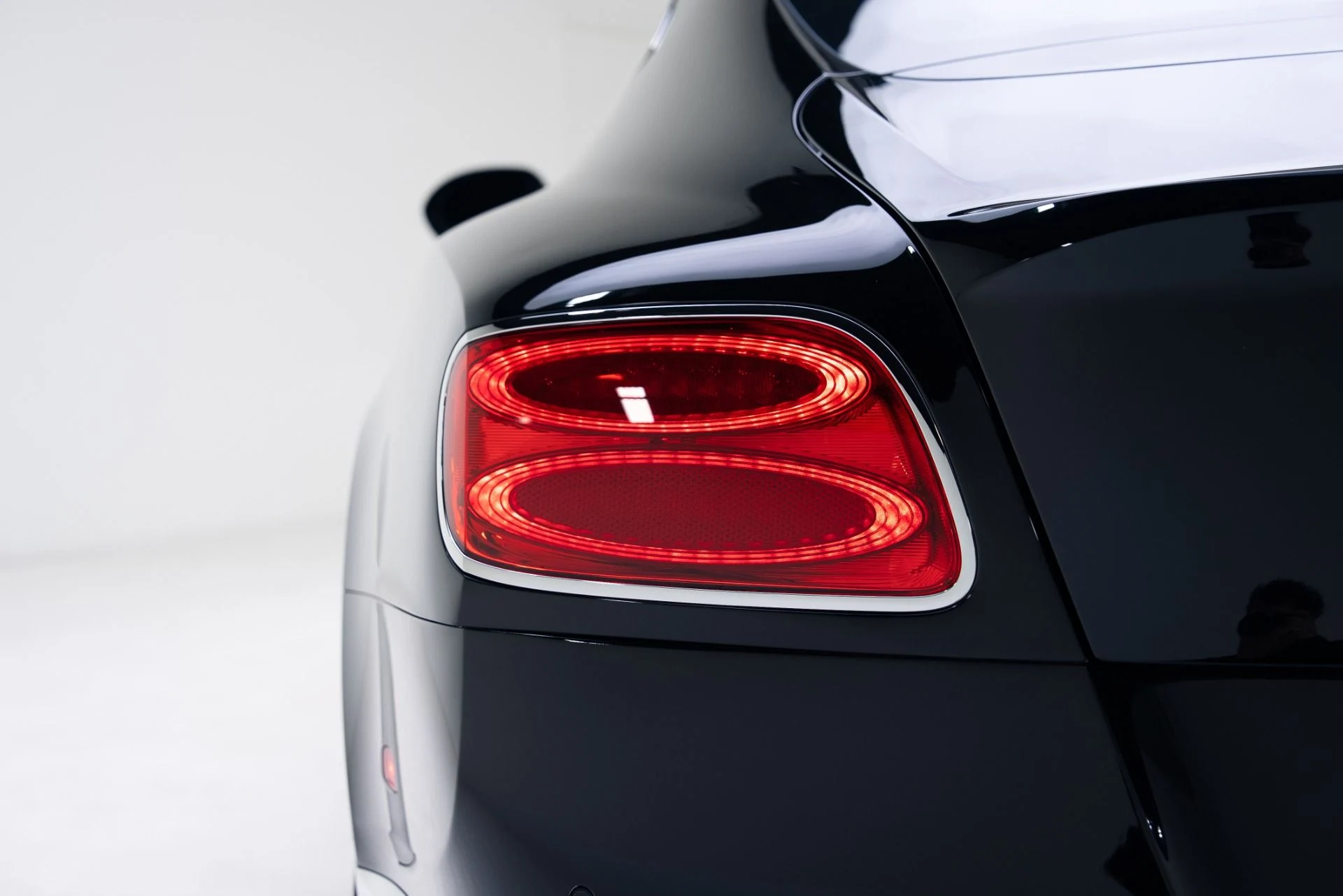 mph028_882105493_Used_2017_Bentley_Continental_GT_V8_1768413711_49380edff8