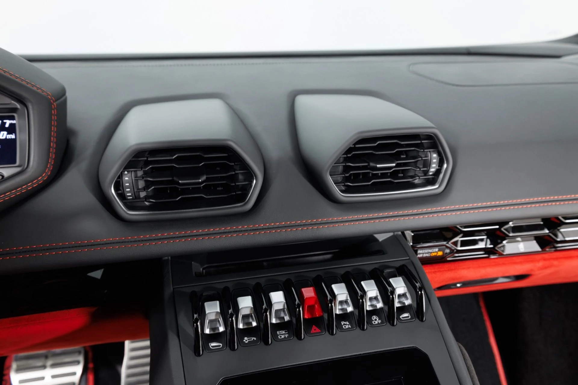 mph028_882490910_Used_2023_Lamborghini_Huracan_EVO_1790005624_5958a47592