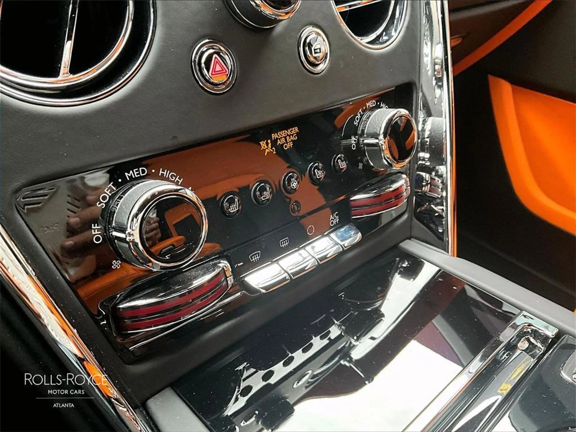 mph028_888829485_d_O_Oga_UQD_6_M4h_Lgo1m8_Afk_Xk8oj_A_266b987807