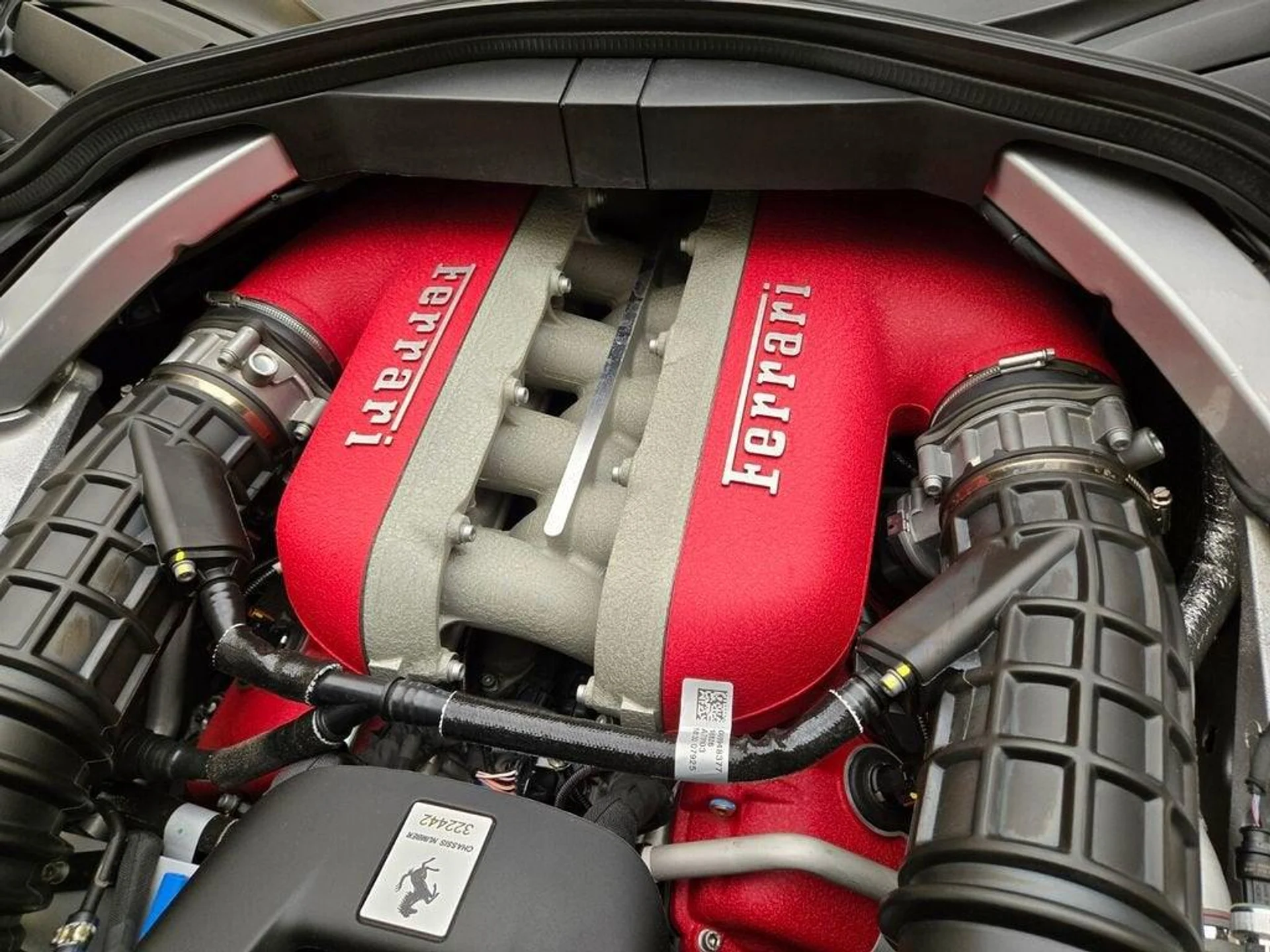 mph028_891217489_Used_2025_Ferrari_Purosangue_1772948394_b24bd50c69