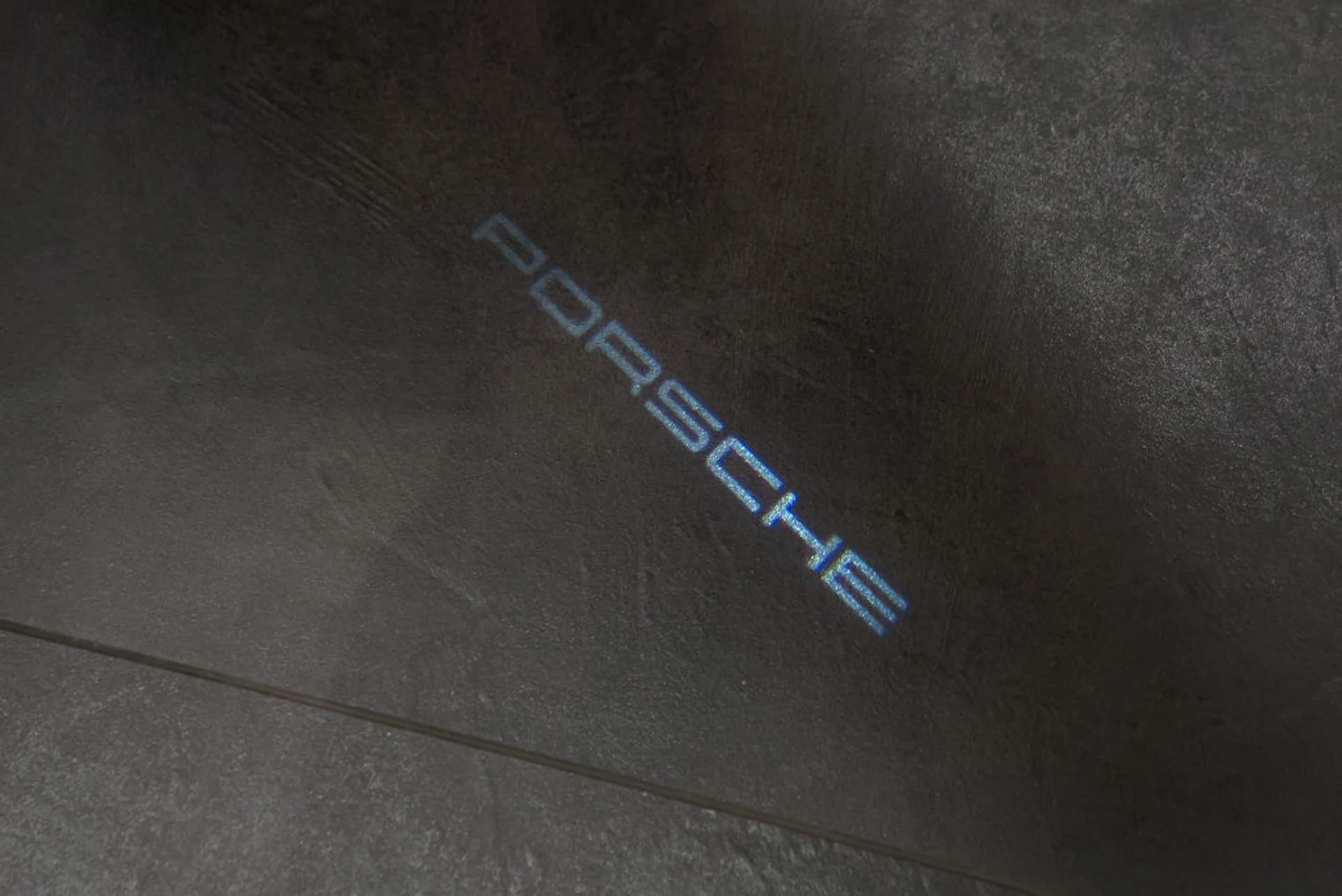 mph028_893312851_porsche_911_2026_jpg_v_1775165756_eb048502e7