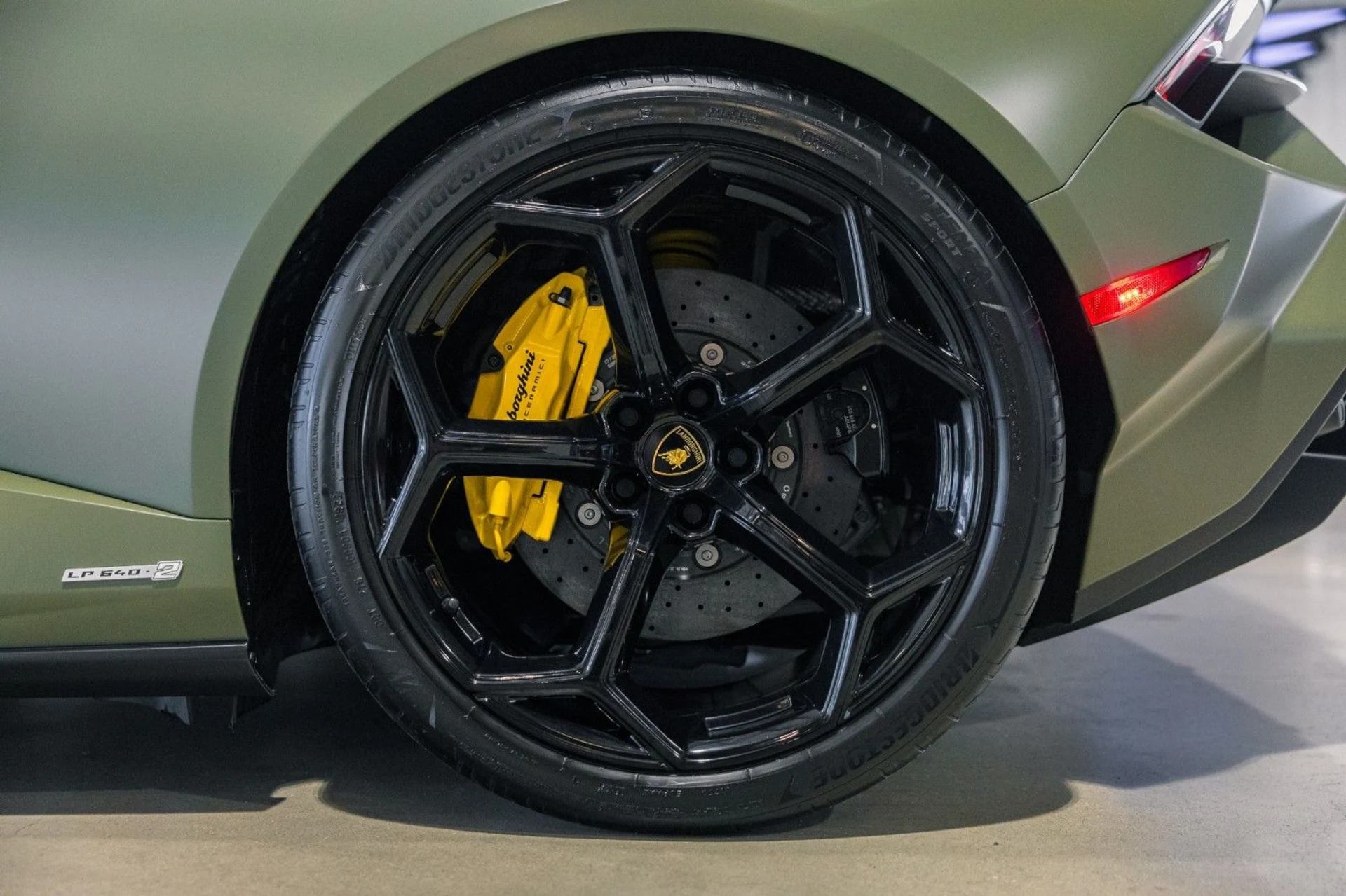 mph028_898406752_zg_7d16ae749e