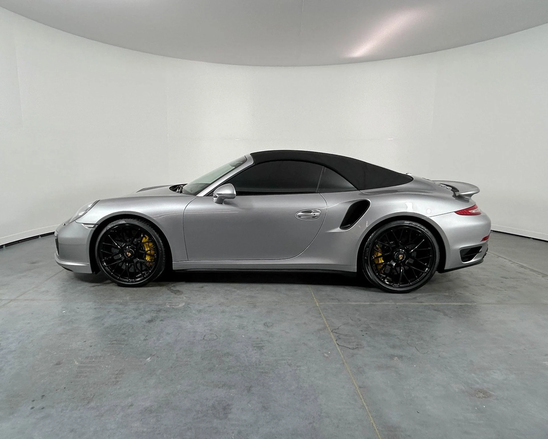 mph028_89857224_a69b4f454fc745b58d995de4f20d8393_b7980c2da9