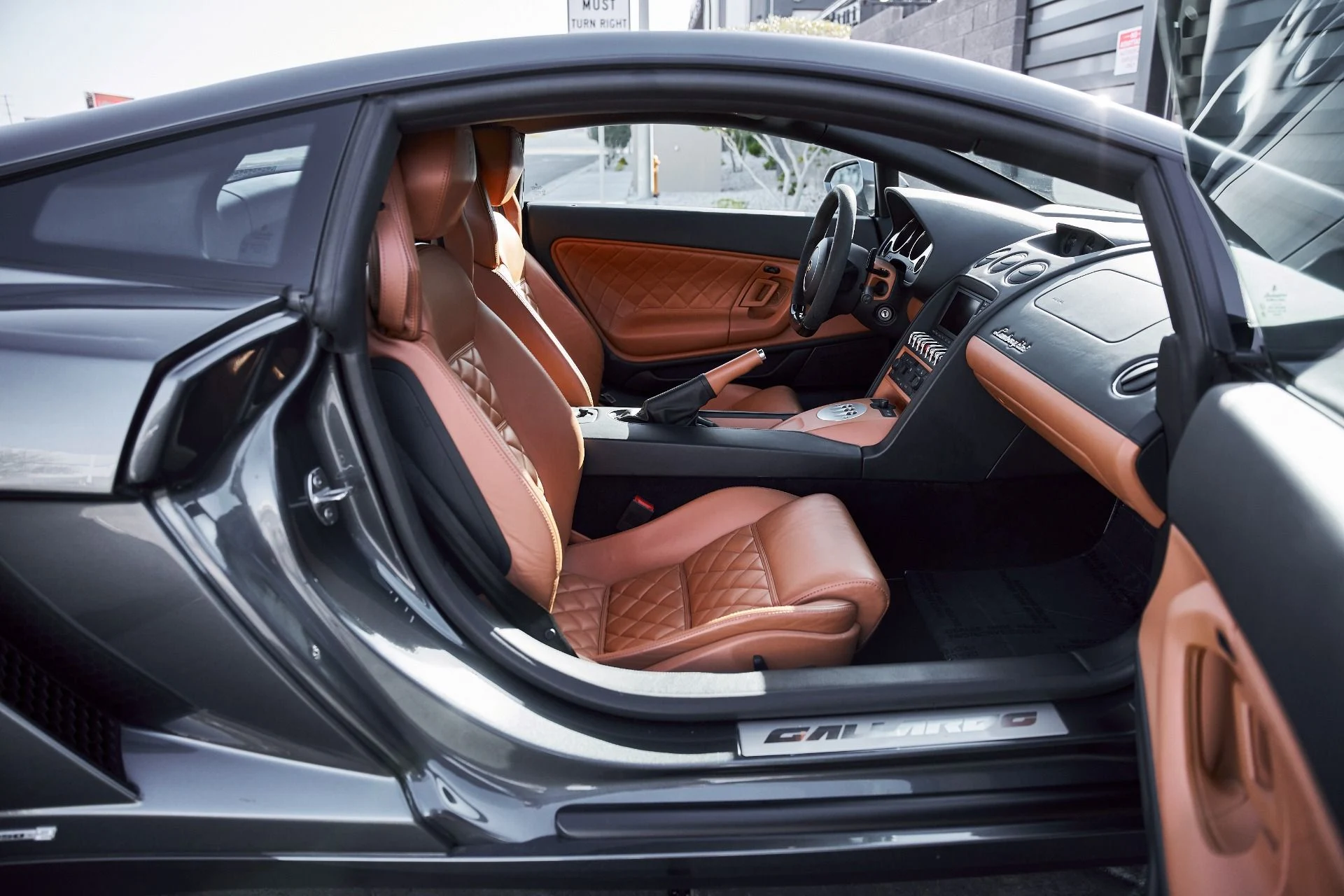 mph028_89928136_Used_2013_Lamborghini_Gallardo_LP_550_2_1769826998_739bb2d190