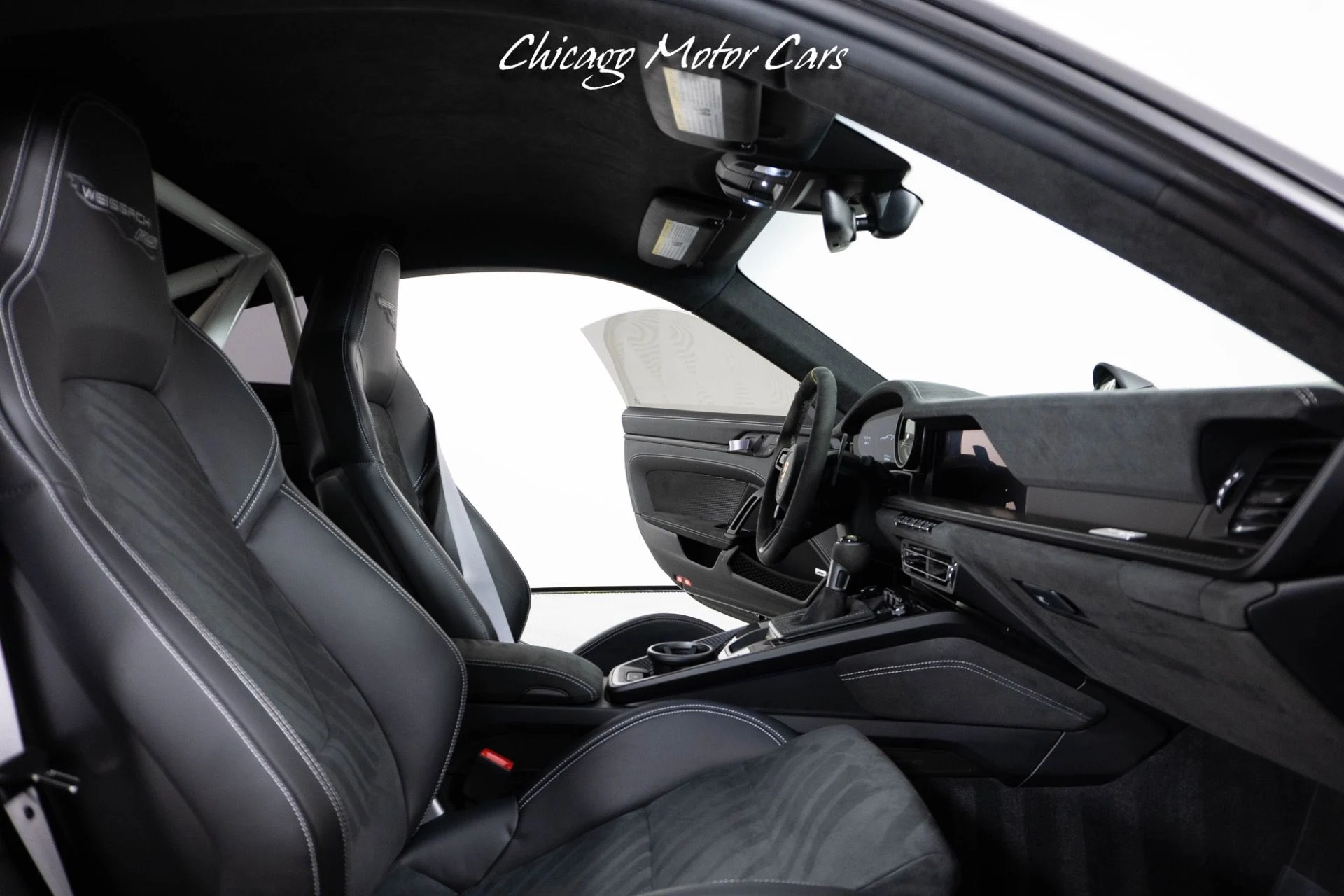 mph028_902778357_13199_p29_l_22ea4a0f3c