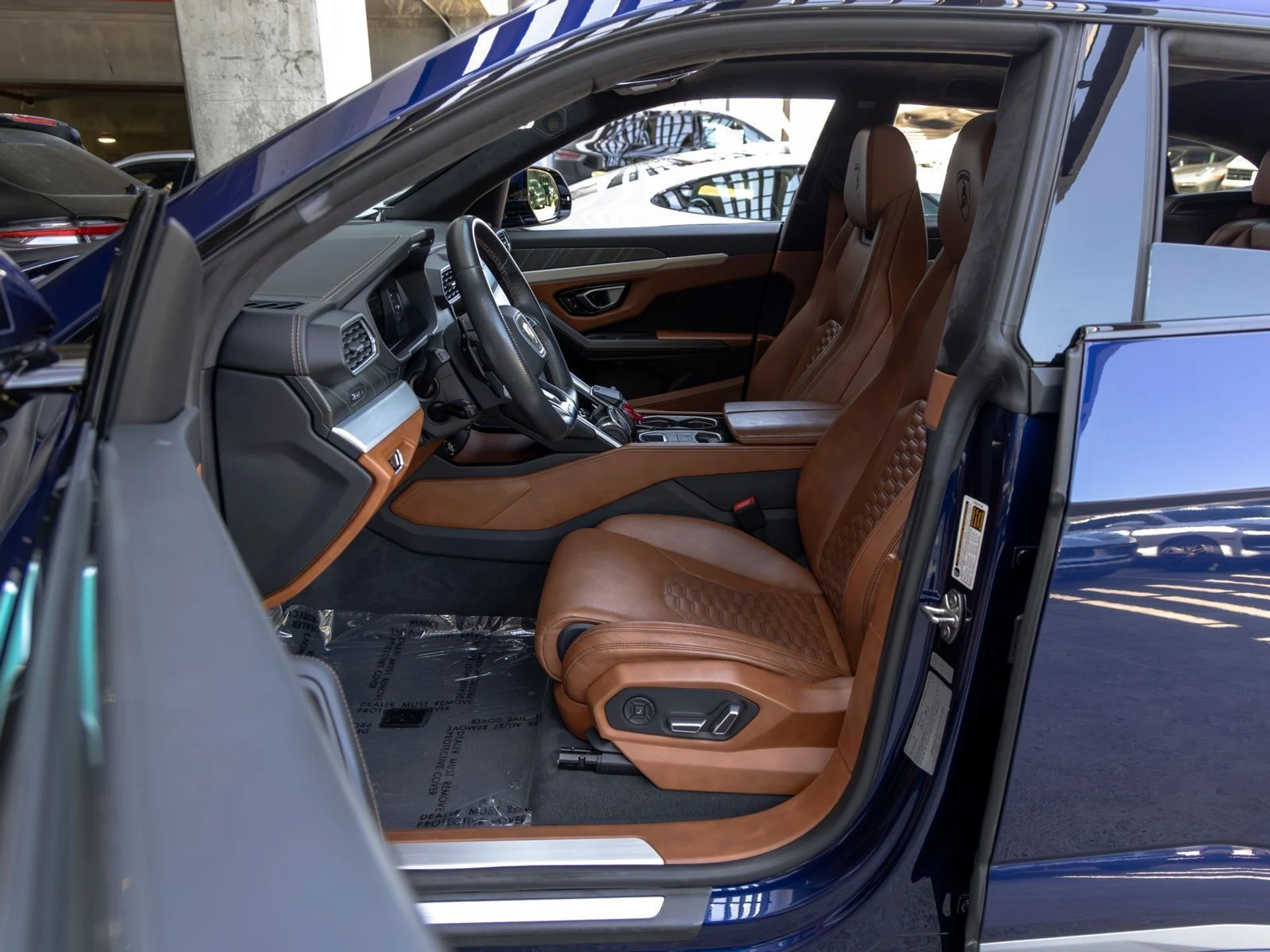 mph028_90284266_29_33f667d020