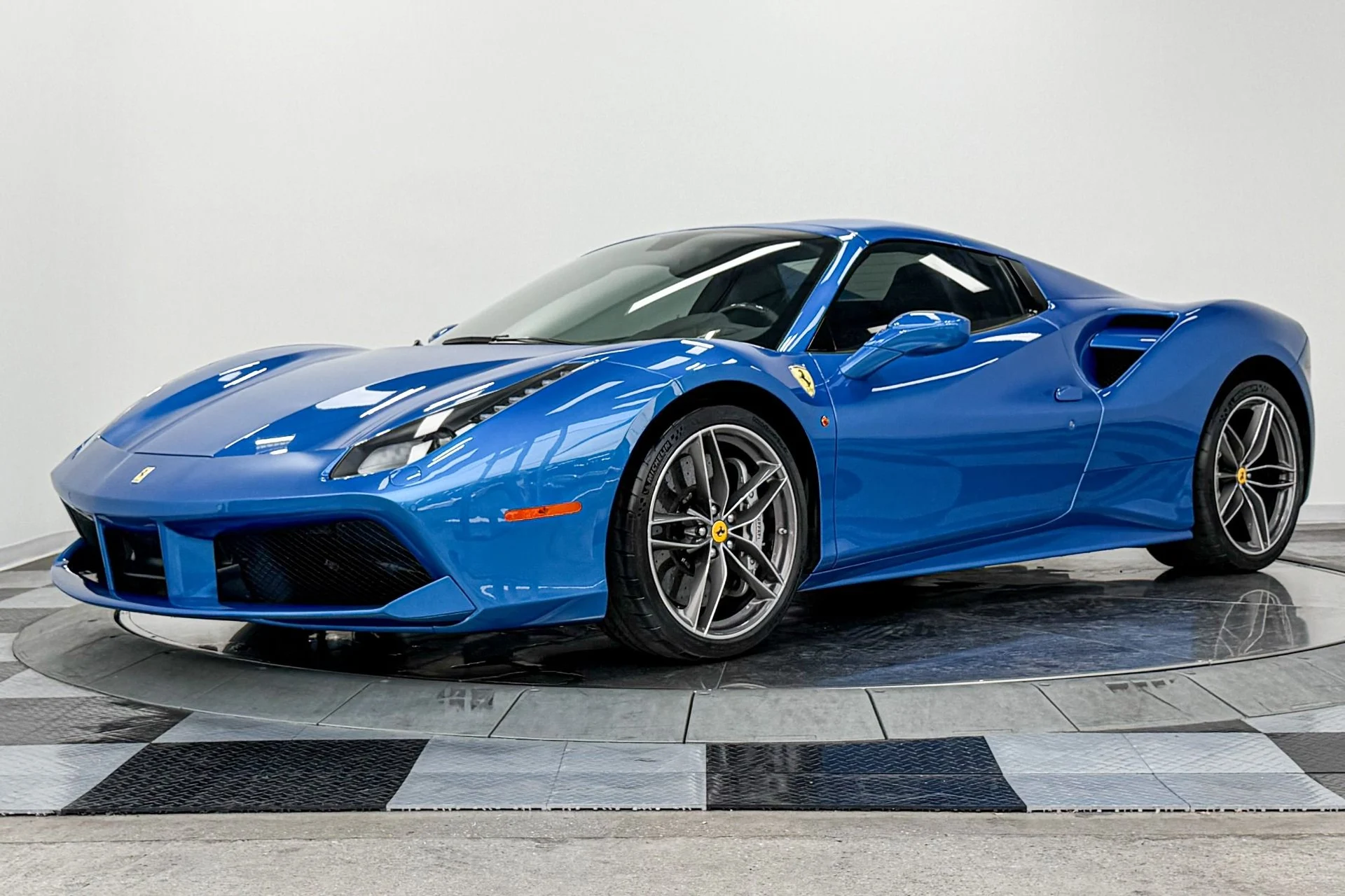 mph028_909817697_Used_2018_Ferrari_488_Spider_Very_Low_Miles_Special_Paint_Color_Daytona_Seats_1785341858_f7b8f6a182