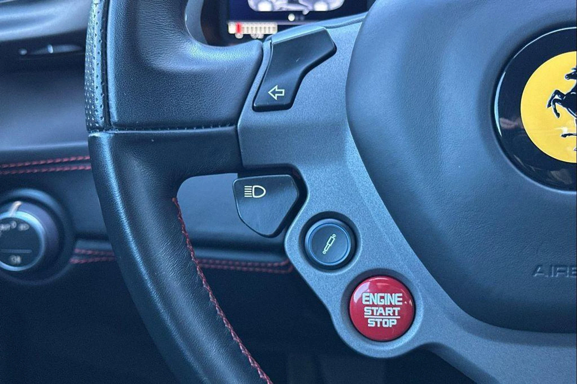 mph028_917134683_Zpt_XRFI_Mn_Mbd0t8_PS_Cwx_Y1f_VY_0w_fa1fb54296