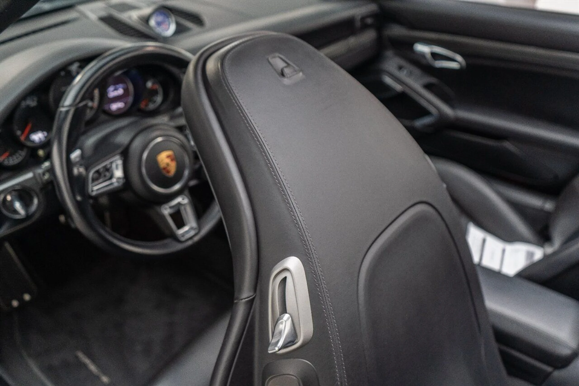 mph028_923622219_a96900cb72_1280_d0de3d3eac