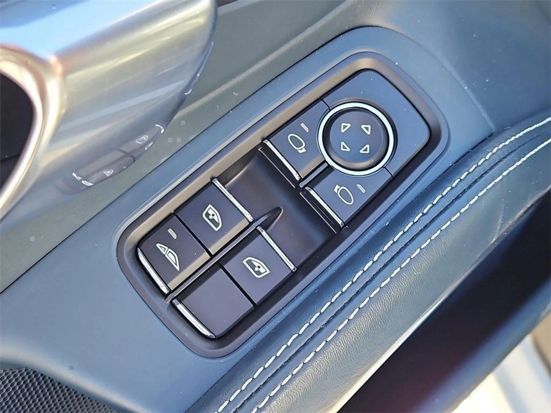 mph028_931236232_sh_Z1j_Thz_Qz6k_Frxh_Xv_T8_S8_Lp_K6_U_34b0256f11