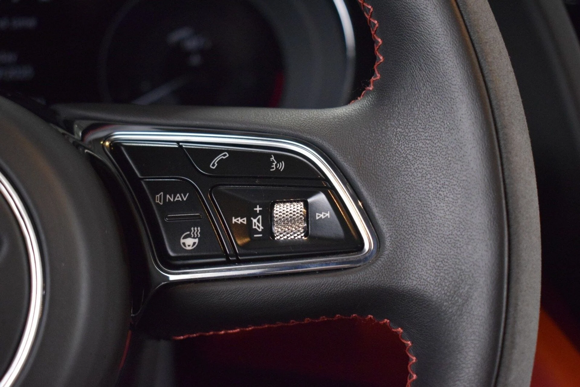 mph028_932558581_f41268cca19c6648db57b094cf9f671ex_22e397380b