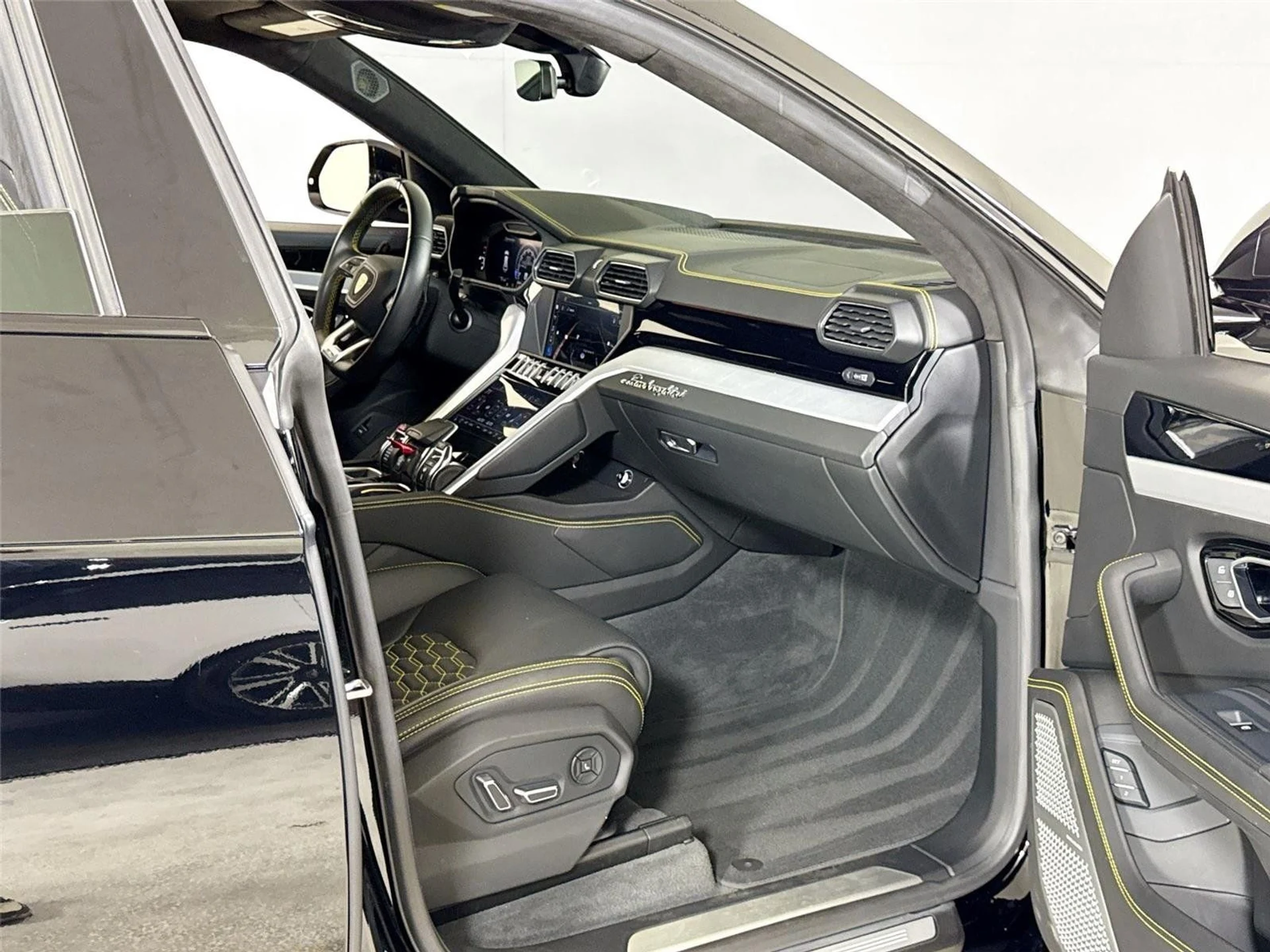 mph028_936226639_39d8574c8d83c44f3e78cab977dffdb4_96397f5ca0