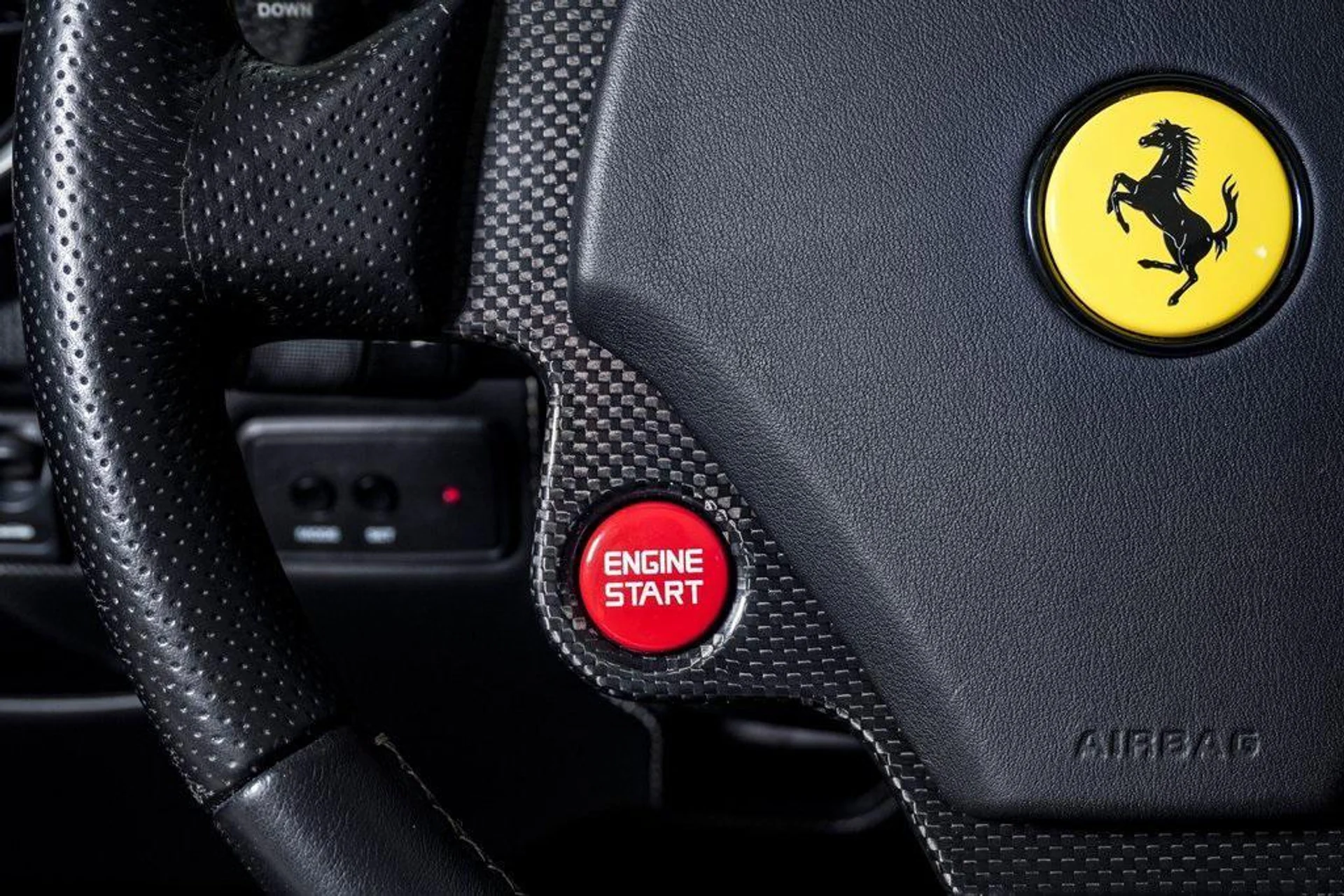 mph028_938444835_4_XYMR_7p_V_Nf_SJW_Lr_FY_Tp_Z_Mws_U_18e6e4b8e9