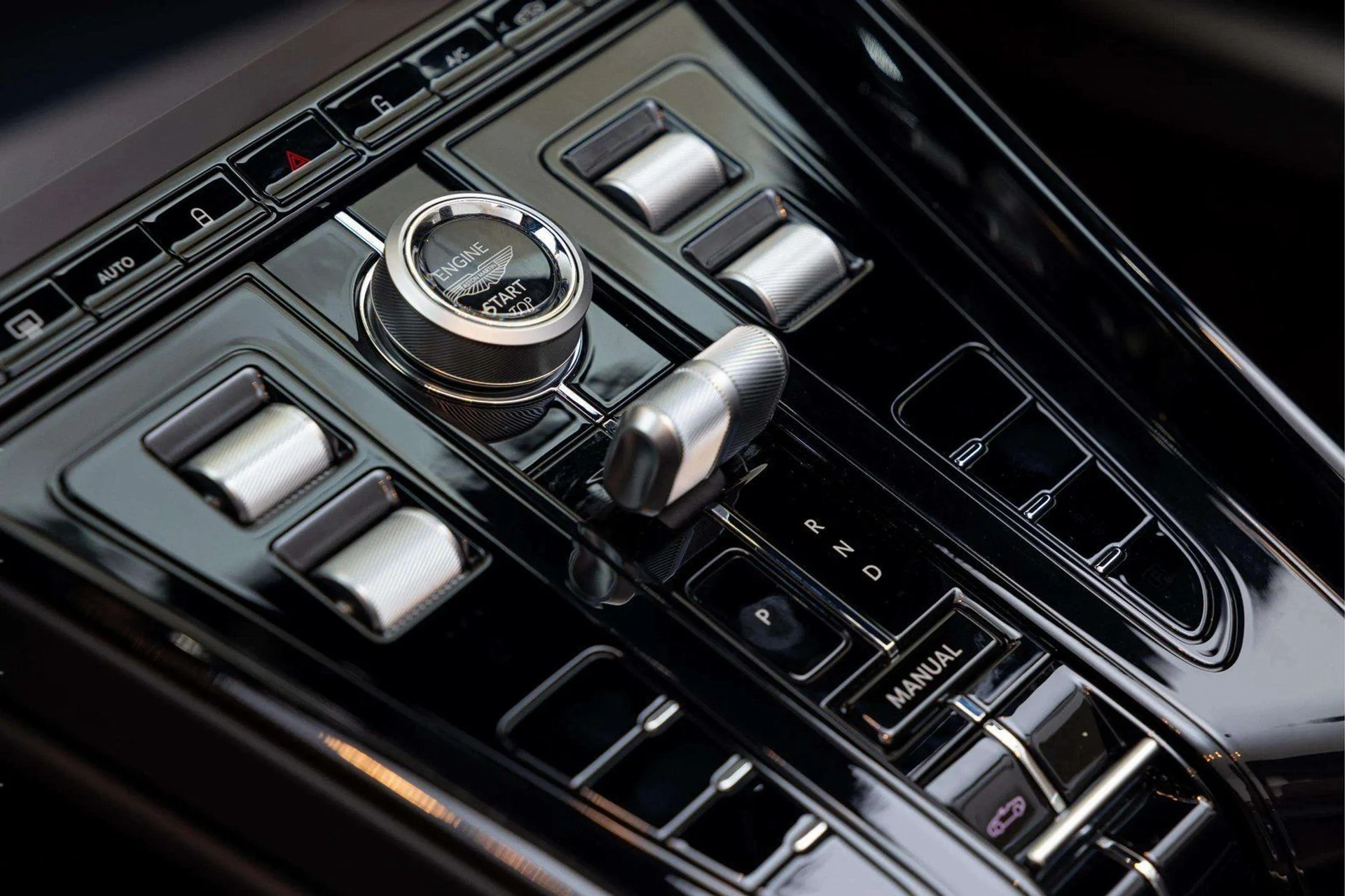 mph028_93910716_1069127e_fb22_467f_bd99_eba53ca7e3e9_76732d914c