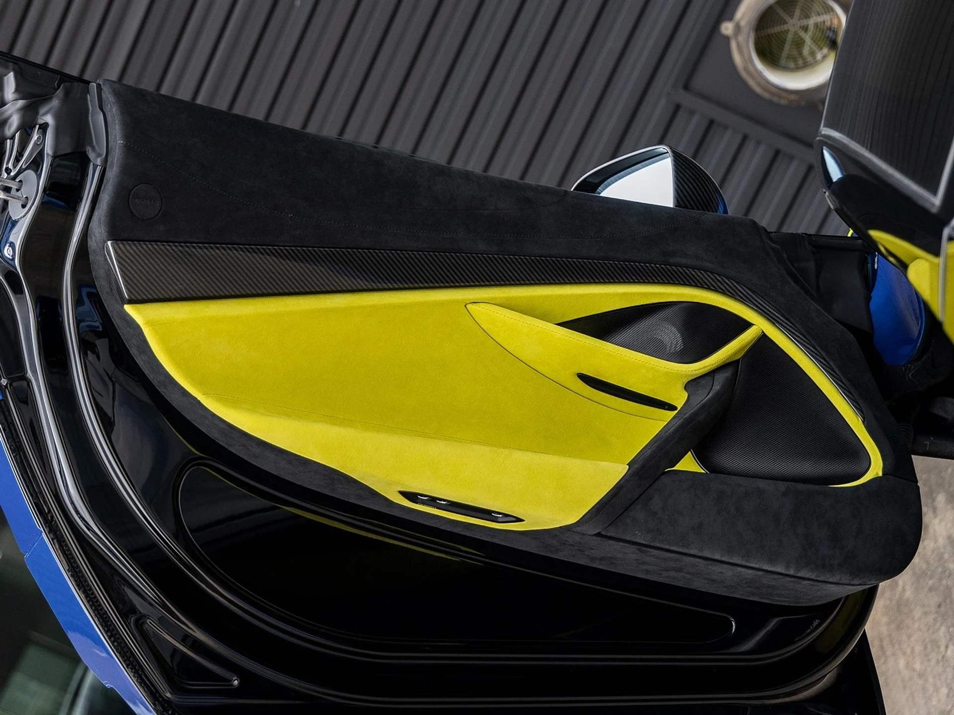 mph028_945167883_29_011c2407a6