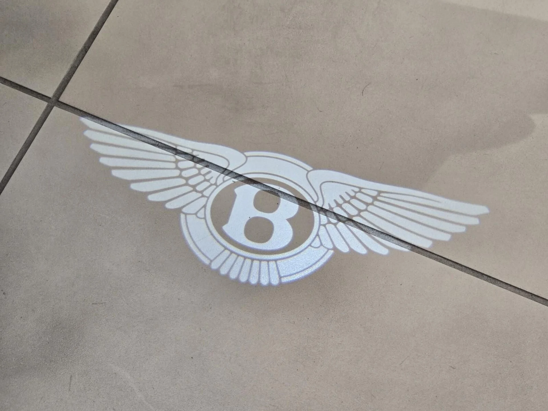 mph028_945814818_Used_2023_Bentley_Bentayga_Speed_1760684239_438a0d9e8e