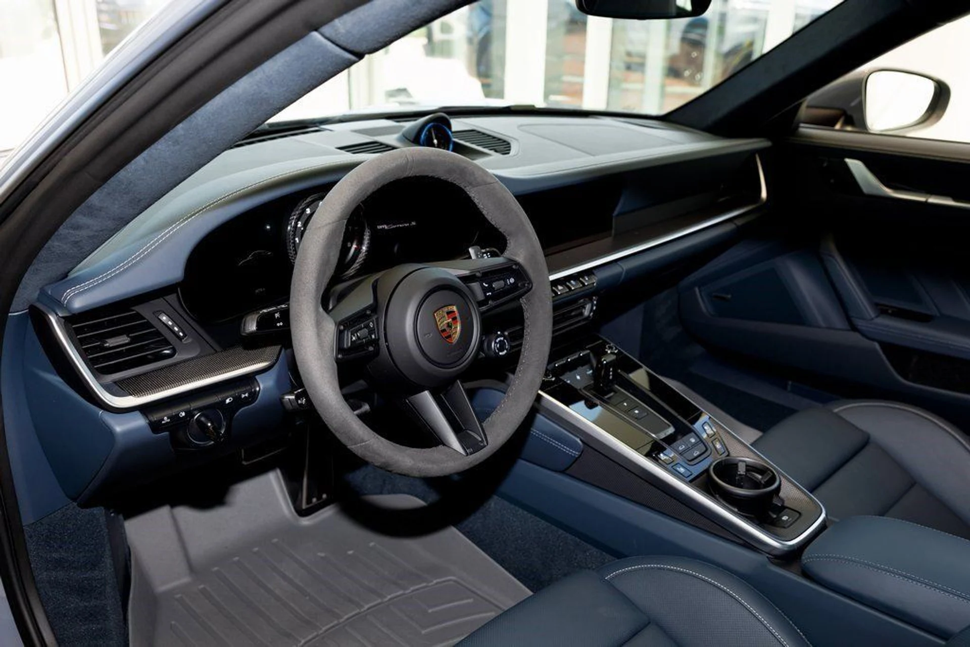 mph028_946712645_f749194783681b104ffae9820accb9bc_1d61d6efa9