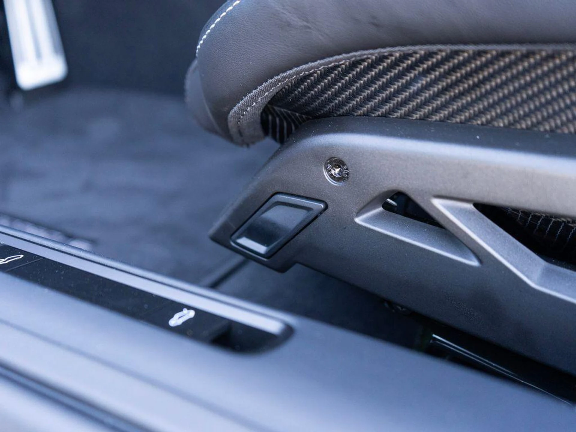 mph028_94783840_pkt3y_IZH_l_WW_Vyx_XNU_Asf21ug_Gg_707b843f35