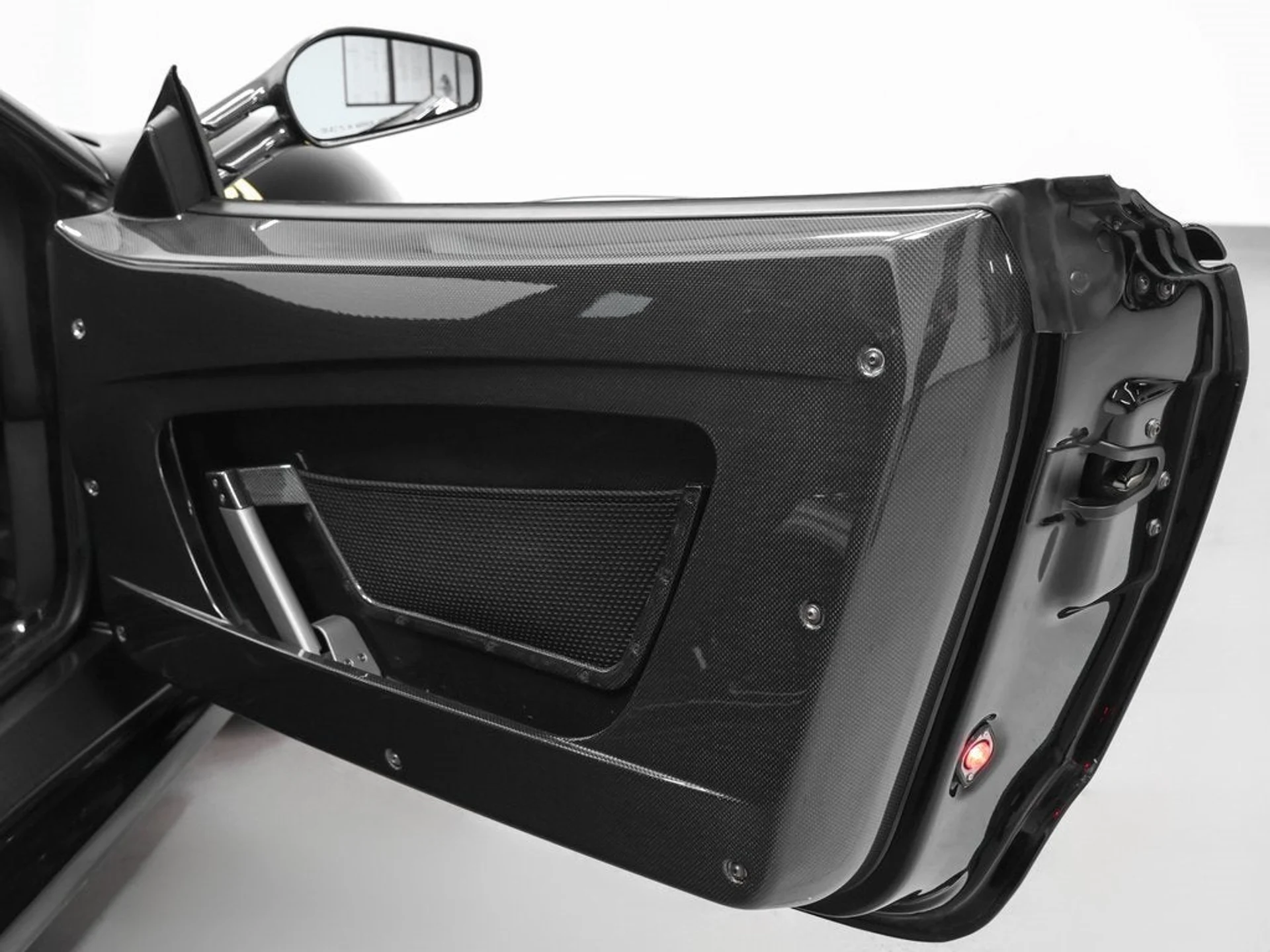 mph028_950078127_29_6f00fc746c