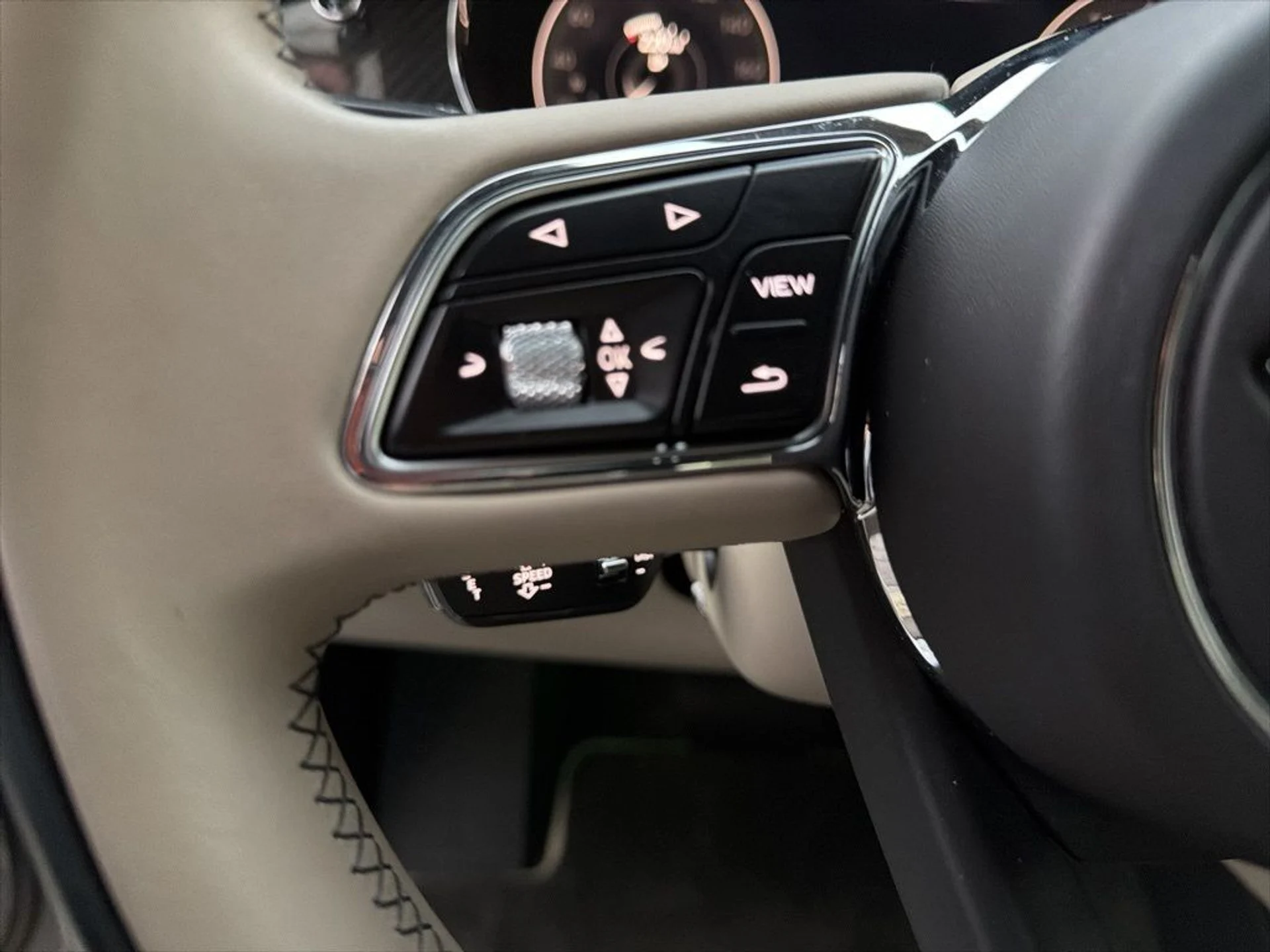 mph028_952886081_702bb5e73a5ca67e9deff86f79b3f000_5dd8ce3a5c