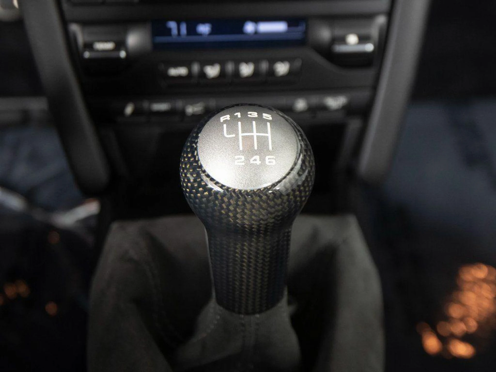 mph028_95411389_Lm_Qh_Cs_Y9s_No9_Bu_S_Lp1_QC_7d_H_Dz_SM_e191465dca