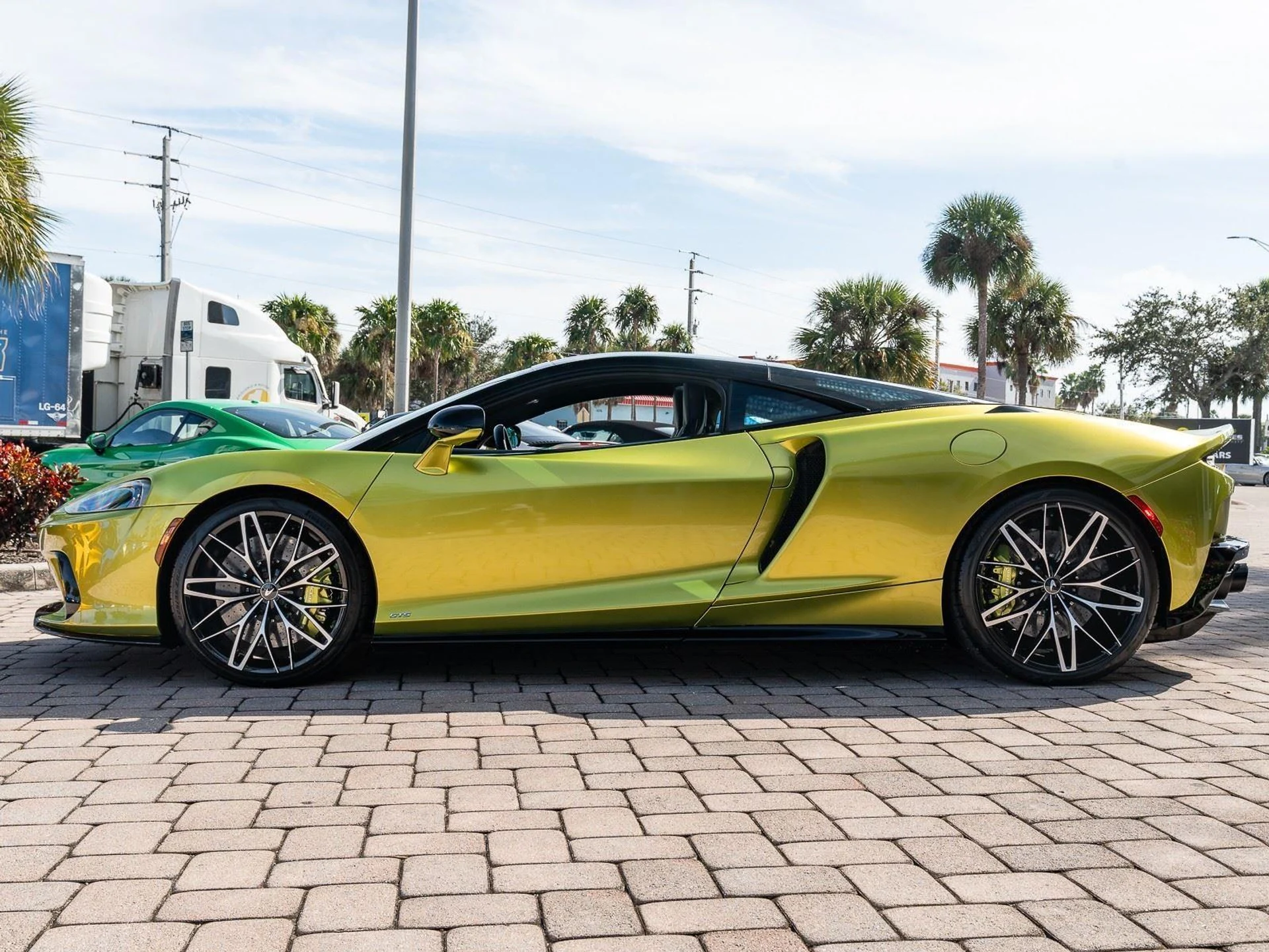 mph028_960600241_Used_2025_Mc_Laren_GTS_Tech_Lux_1773864503_144478c8d7