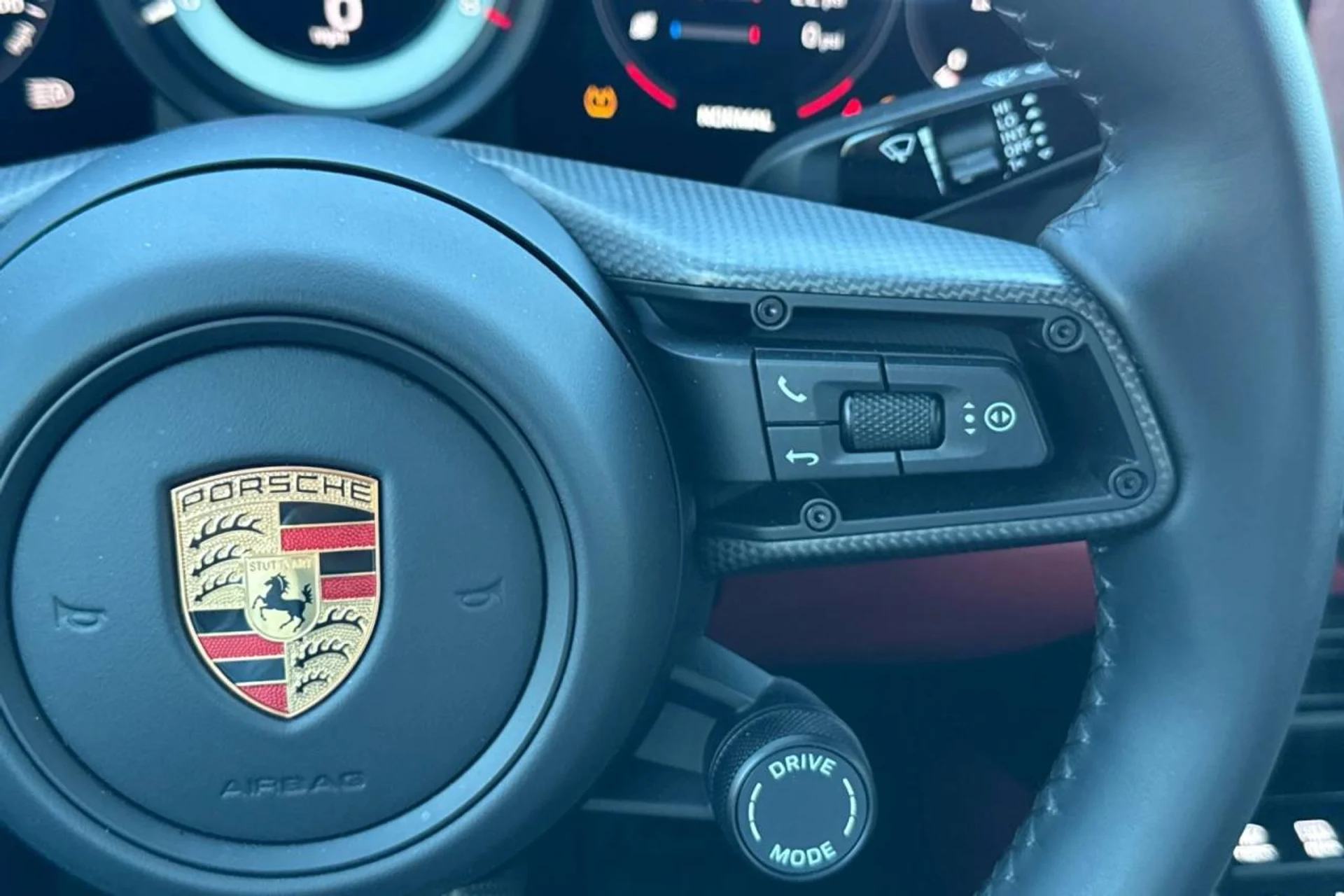 mph028_963934575_1280_3797ace751