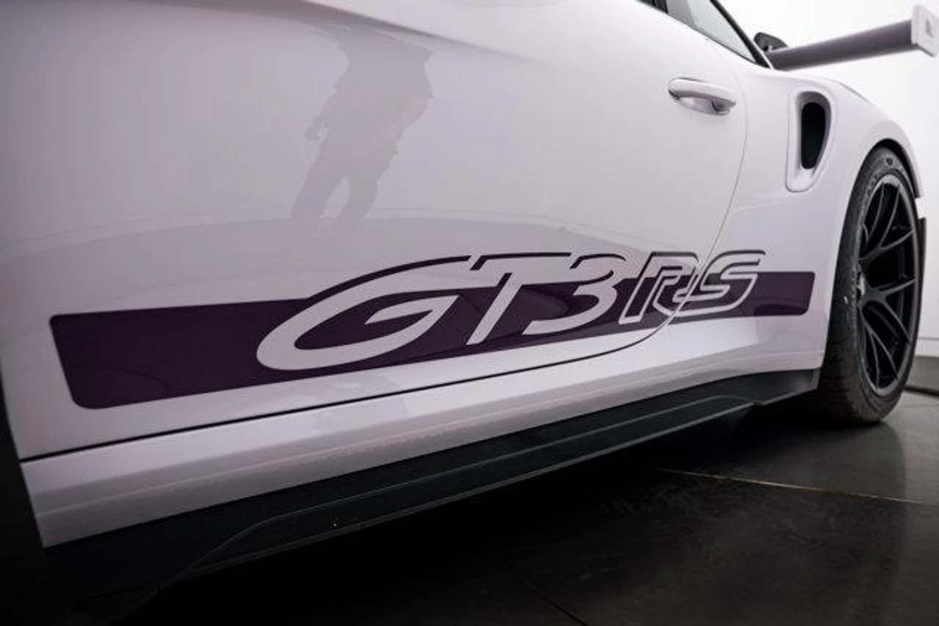 mph028_969245255_m_Iong_U_Vr_Nzw_Z6_F_Nl_KCB_6uc_Zpb_B4_fabd81f326