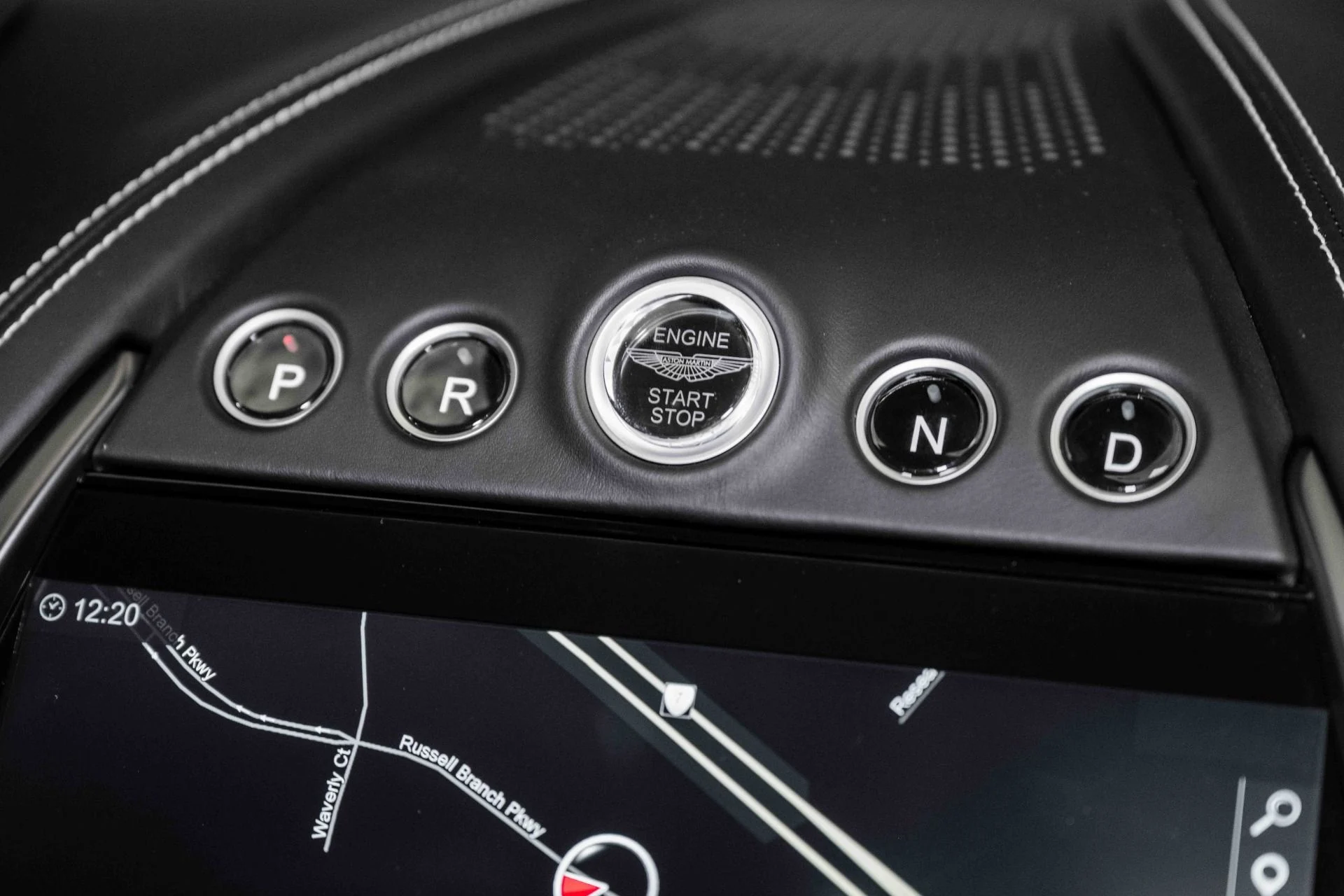 mph028_969313394_Used_2024_Aston_Martin_DBX_707_1746070286_c62df7a1ad