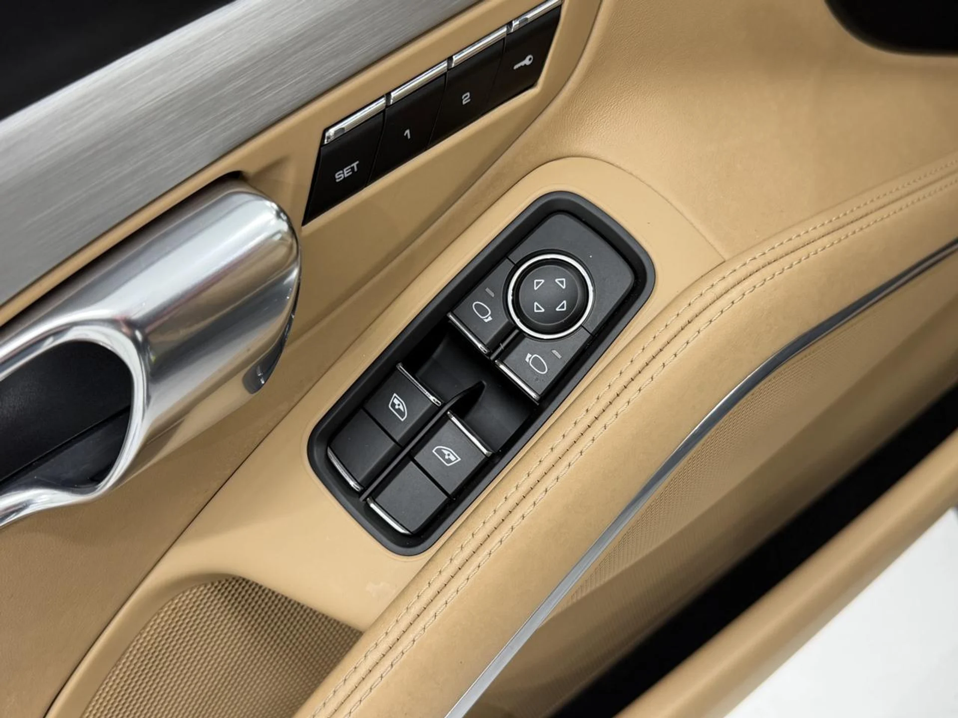 mph028_972759939_31c30a67bc174fbc513ab9cc45f1ac6e_46e535b544