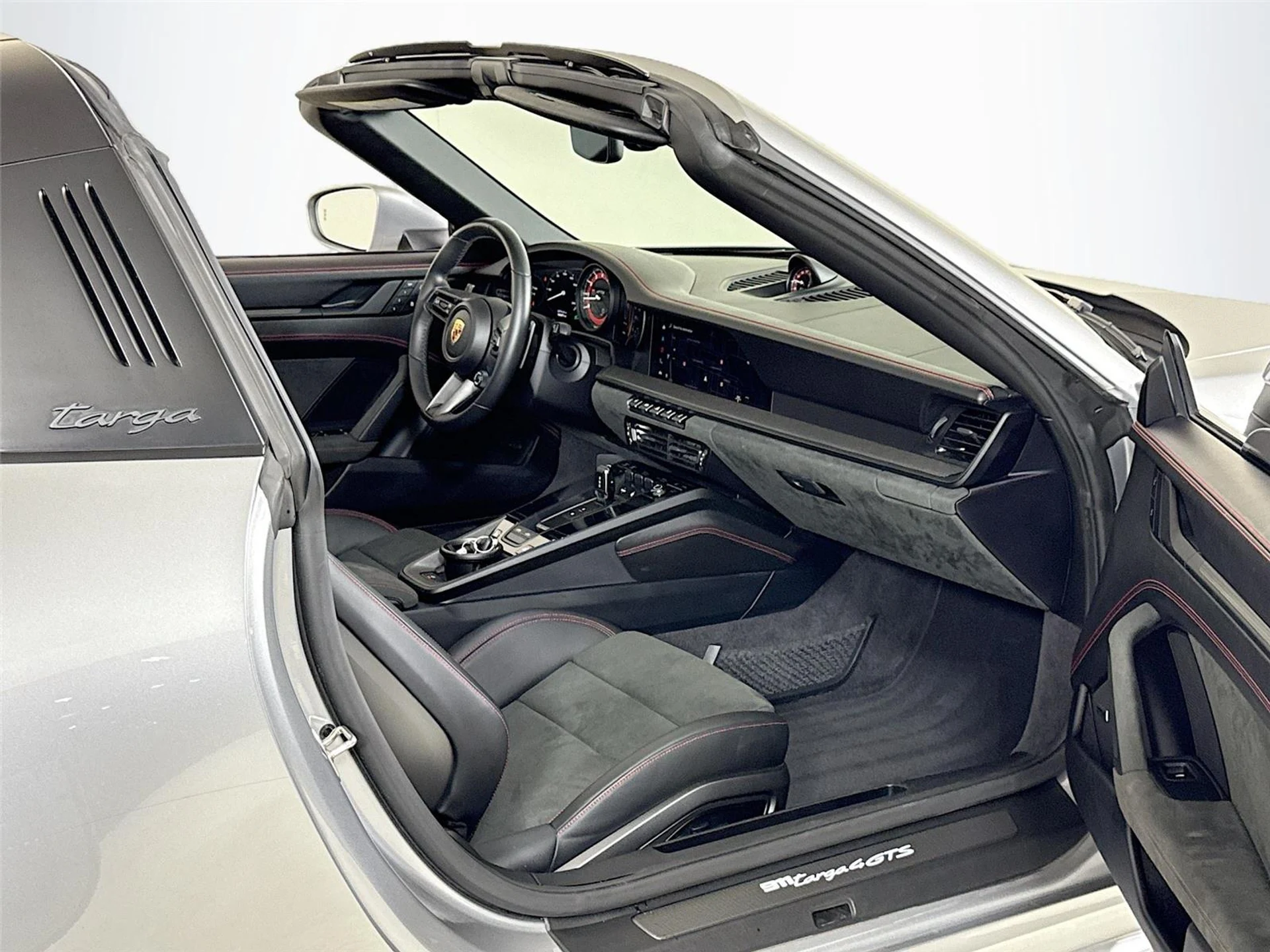 mph028_972779527_ffef8187f93296b15f56c2443642ce31_79649cfd0f