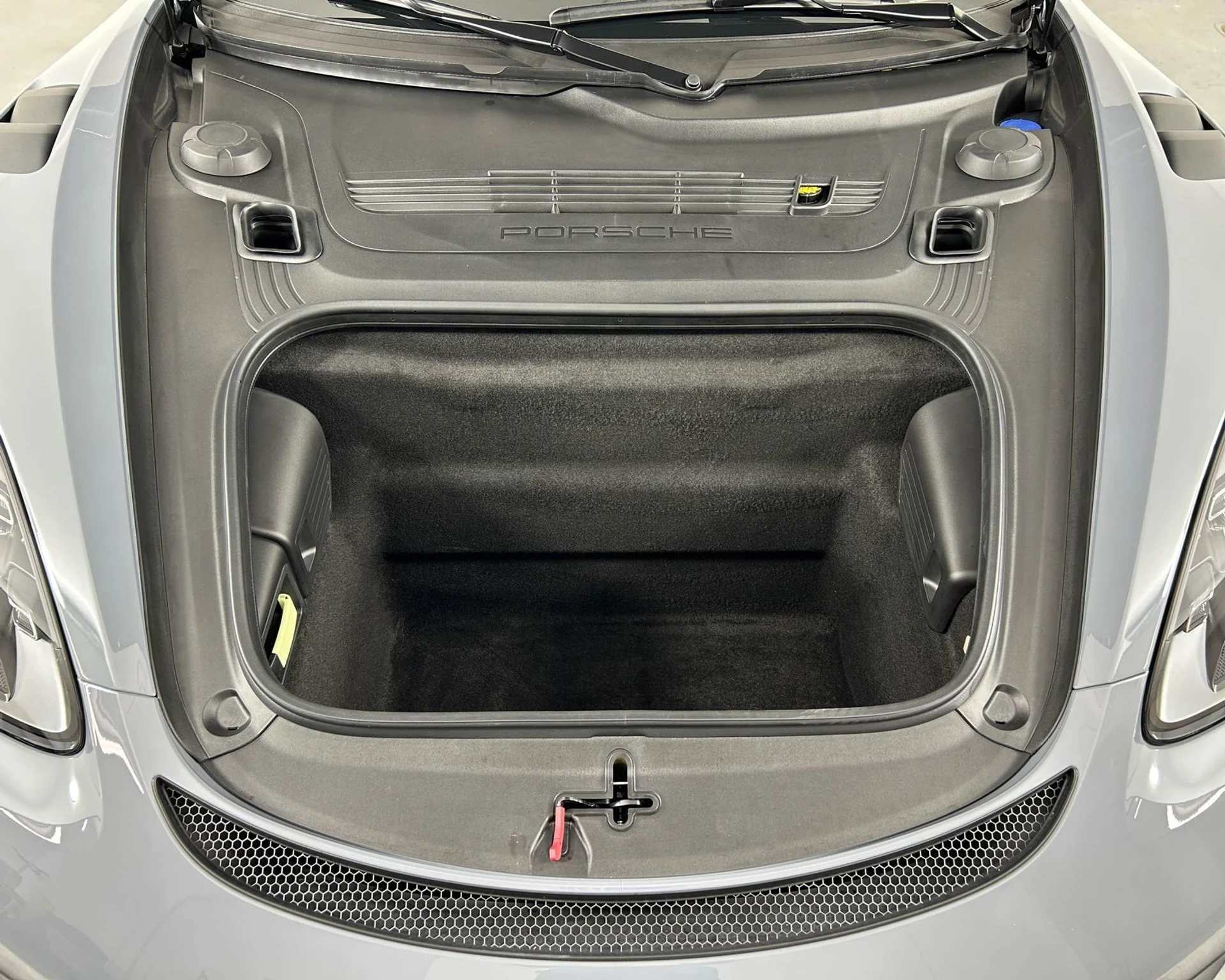 mph028_975674712_eefa0f895b714828b31cbdd54cfeb2e5_6286165455