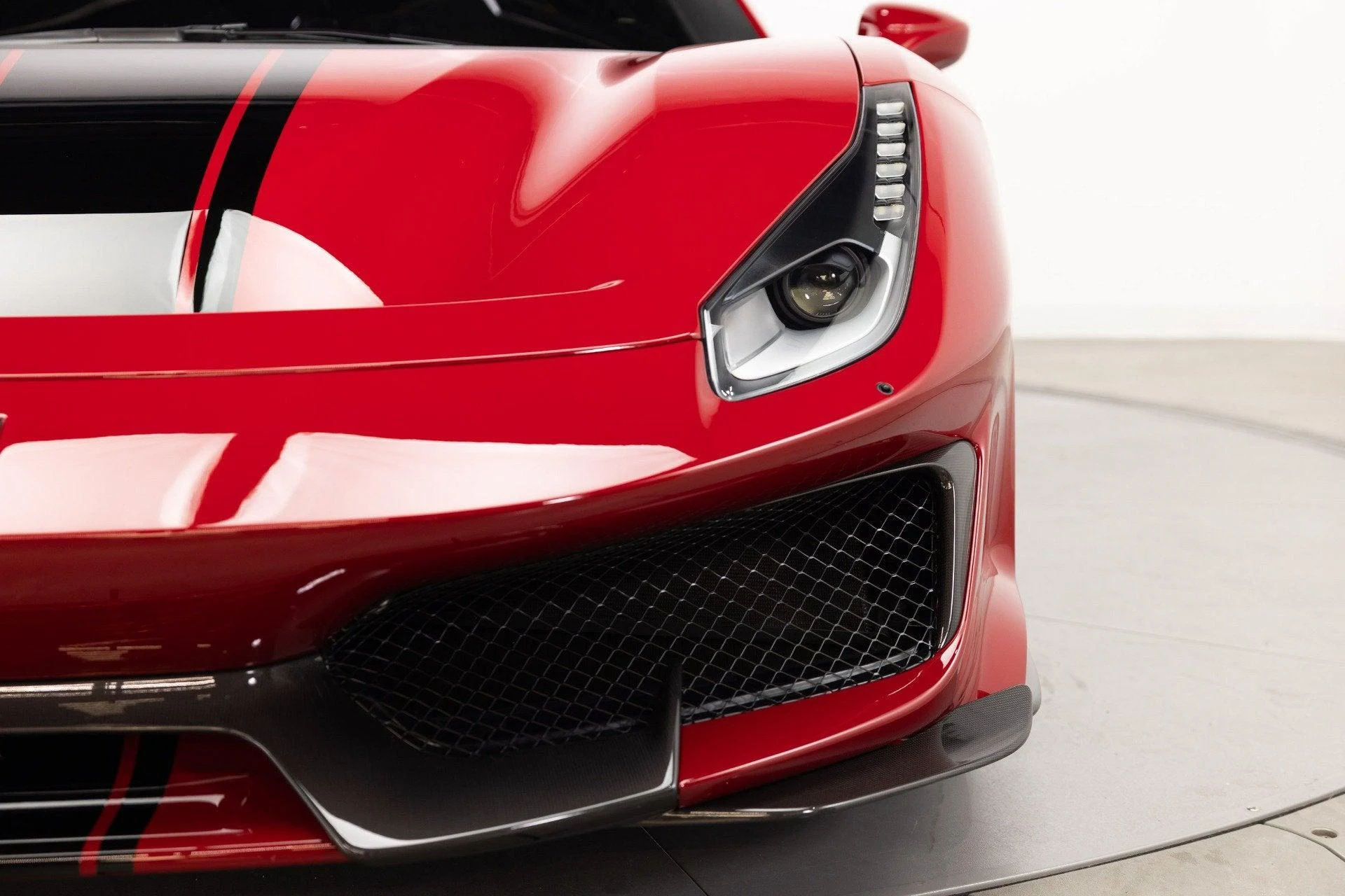 mph028_98013598_Used_2020_Ferrari_488_Pista_Spider_1786793389_195b7f0d6c