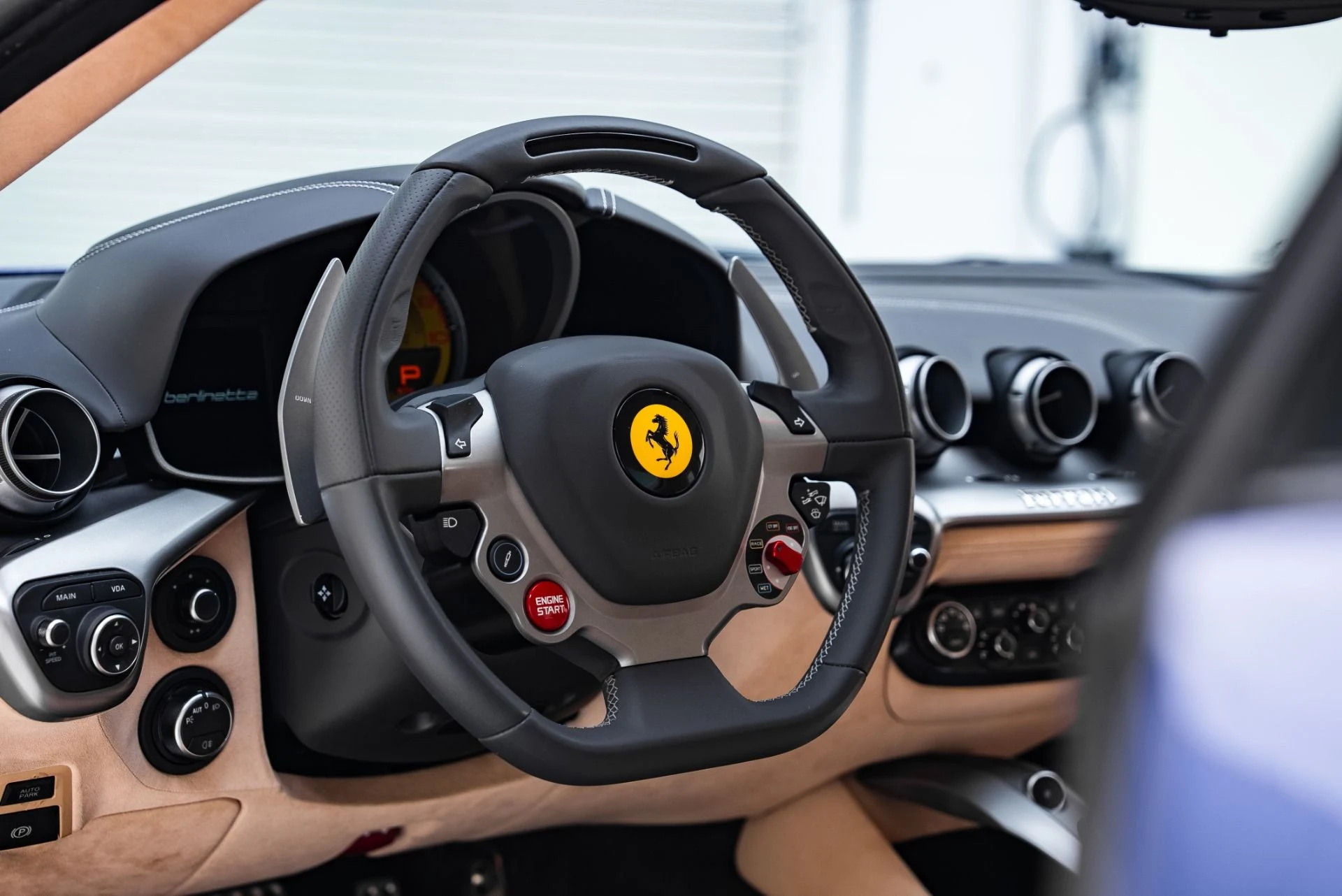 mph028_981366495_Used_2016_Ferrari_F12berlinetta_1784927197_4f948c7f00