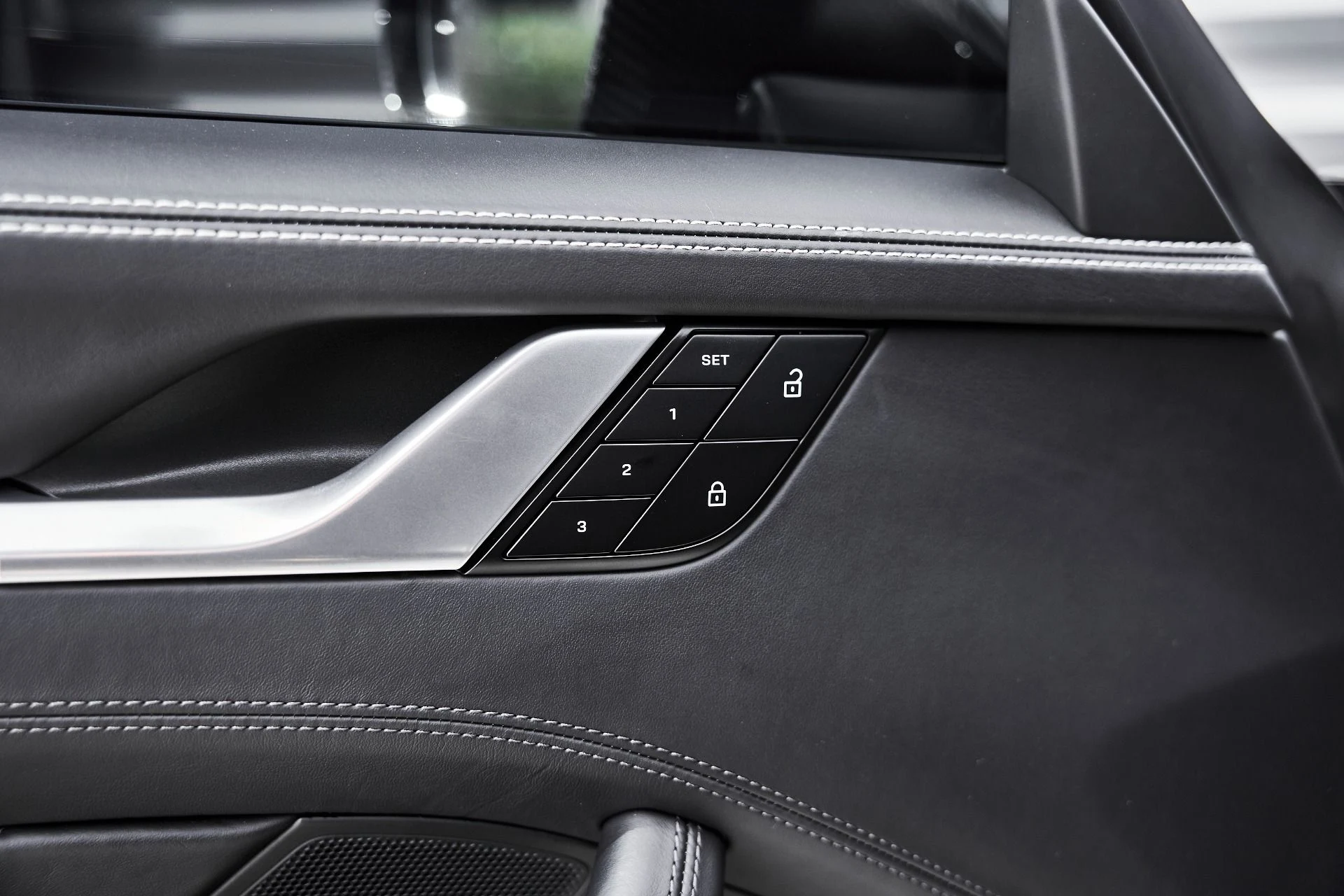 mph028_982956665_Used_2024_Porsche_911_Turbo_S_1774640227_10226aac37