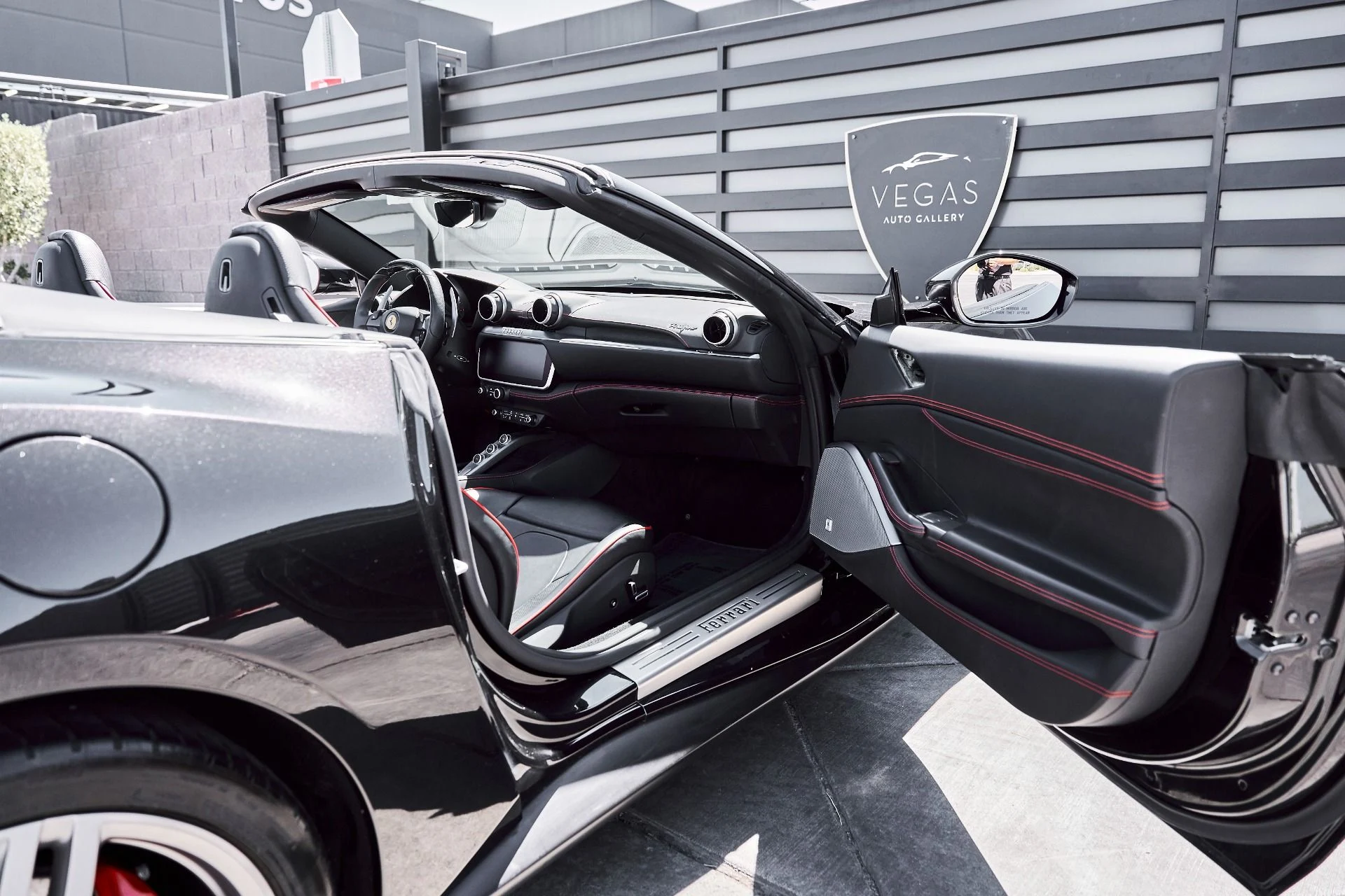 mph028_990837527_Used_2020_Ferrari_Portofino_Base_1780622502_6378815e55