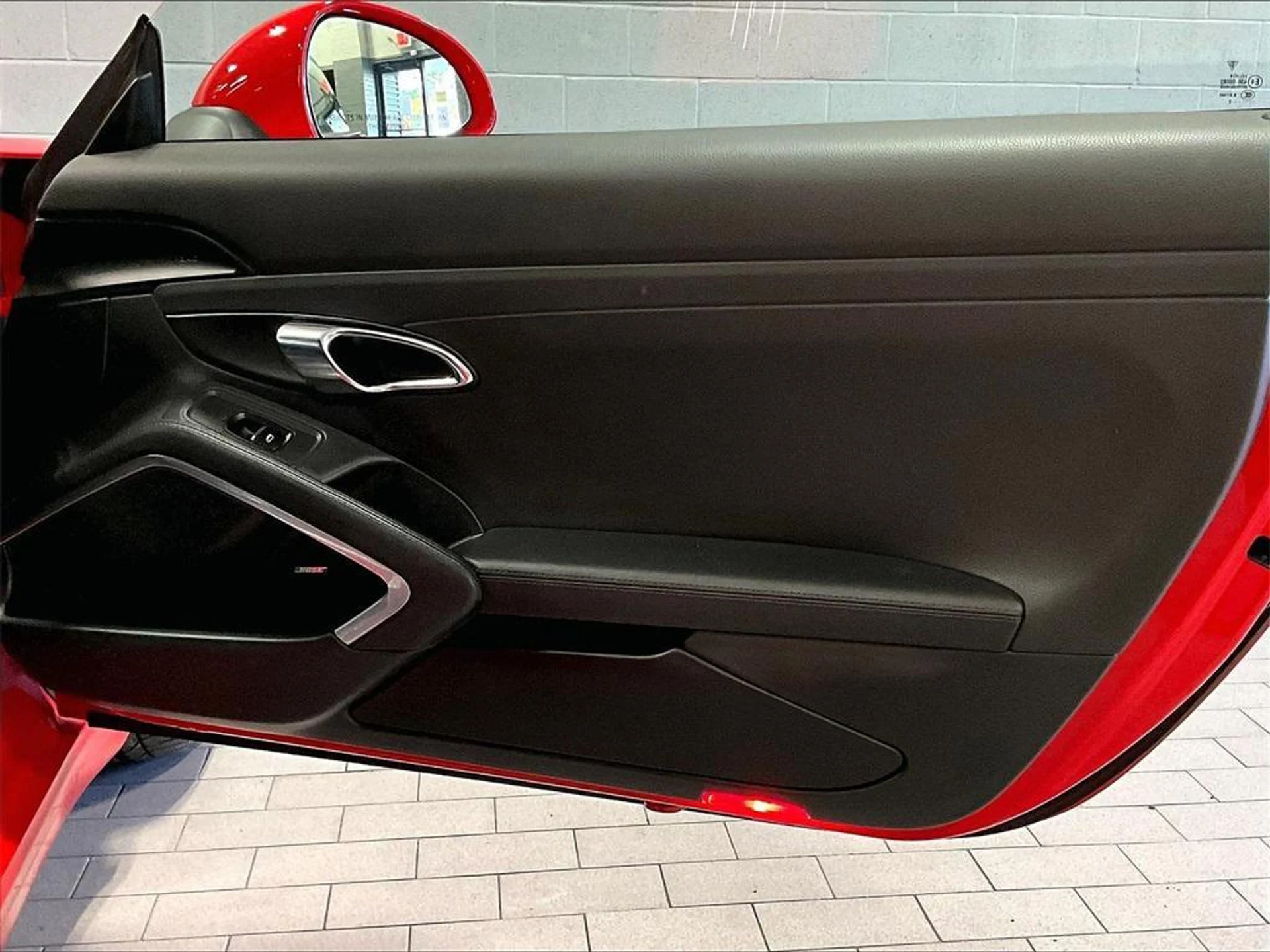 mph028_996690969_Qk_D_Mdi_Xc_YZ_r_Se_Npn_K1_t8yvy_MI_e6c7553168