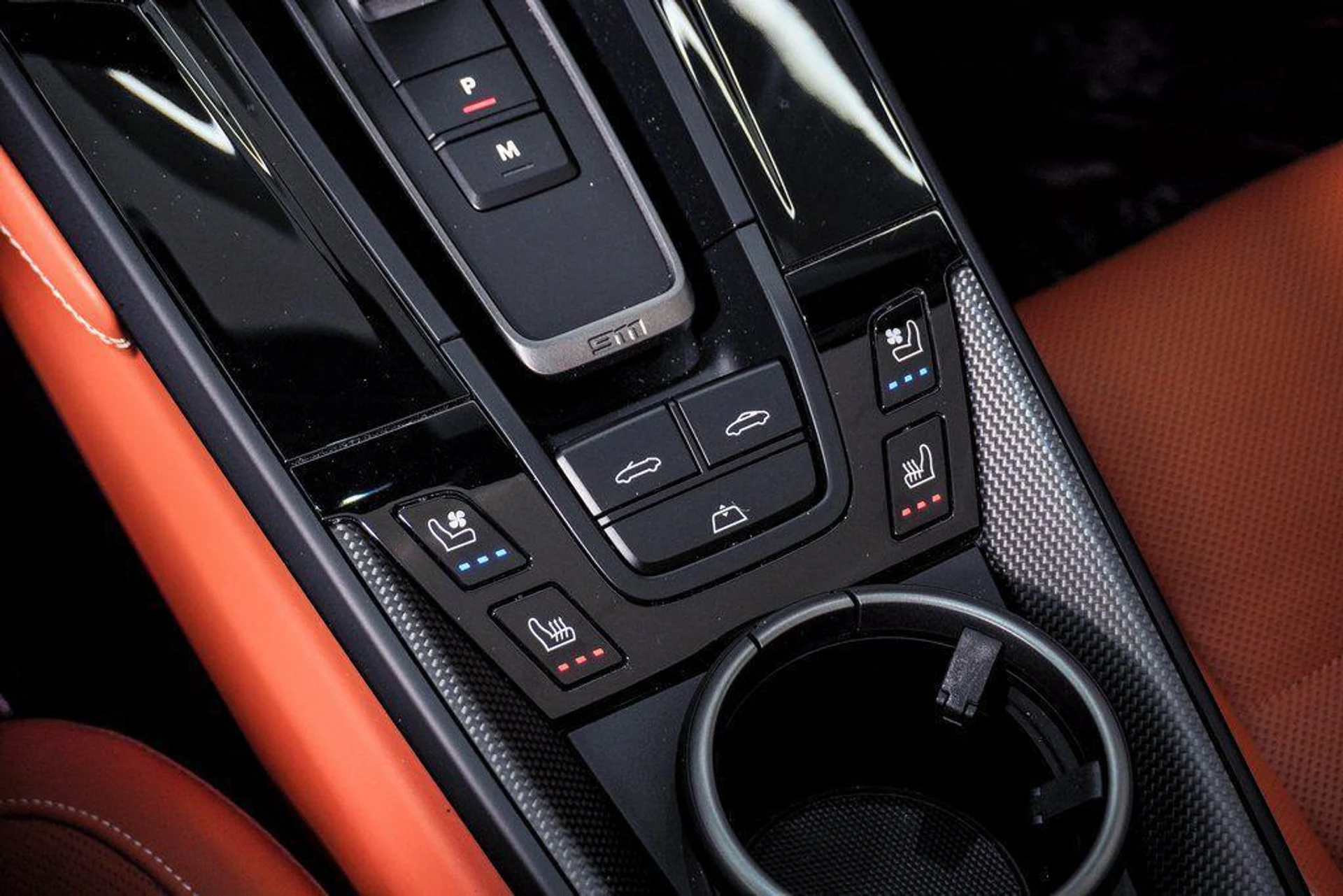 mph028_996812473_be_Cf_Oyk_A4d_MF_8fgg_KNV_Dbd_G_Mdp_M_ad9ee1a805